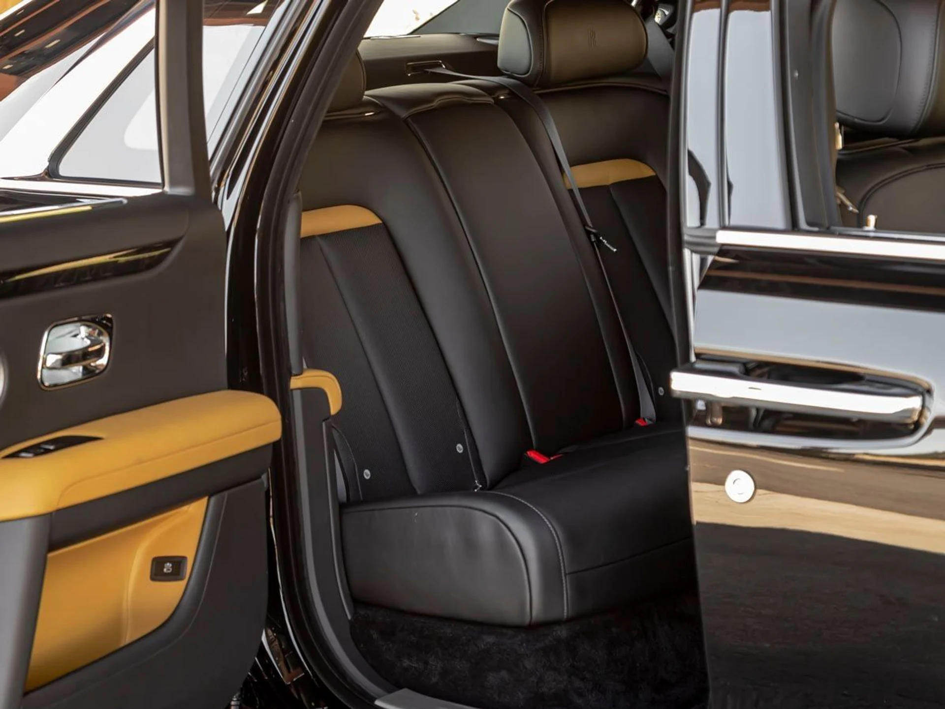 mph028_2477978995_29_0348e6131f