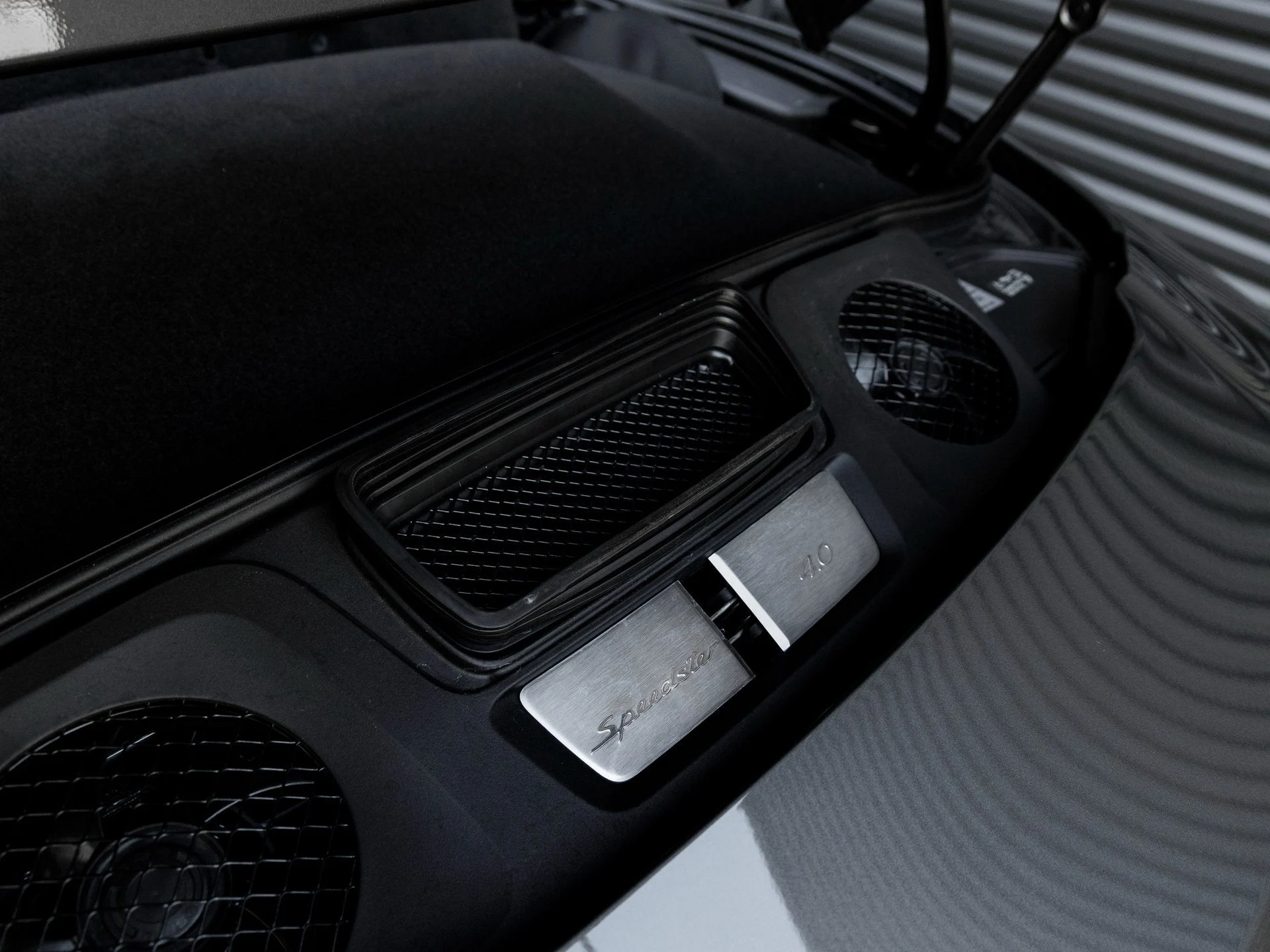 mph028_2481893432_29_ef5cd13d29