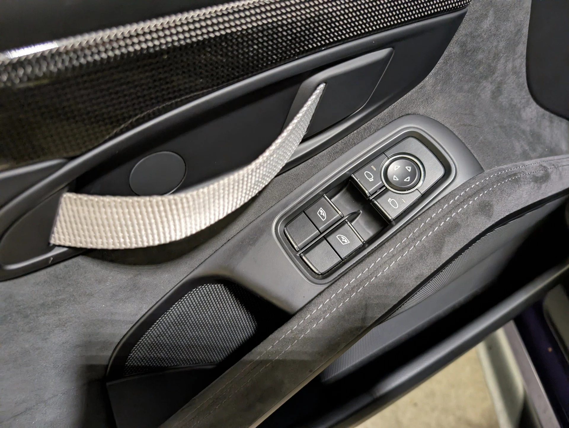 mph028_2483939169_6e338eebfcaf65e20bbbe9b310406fdbx_72508ddd64