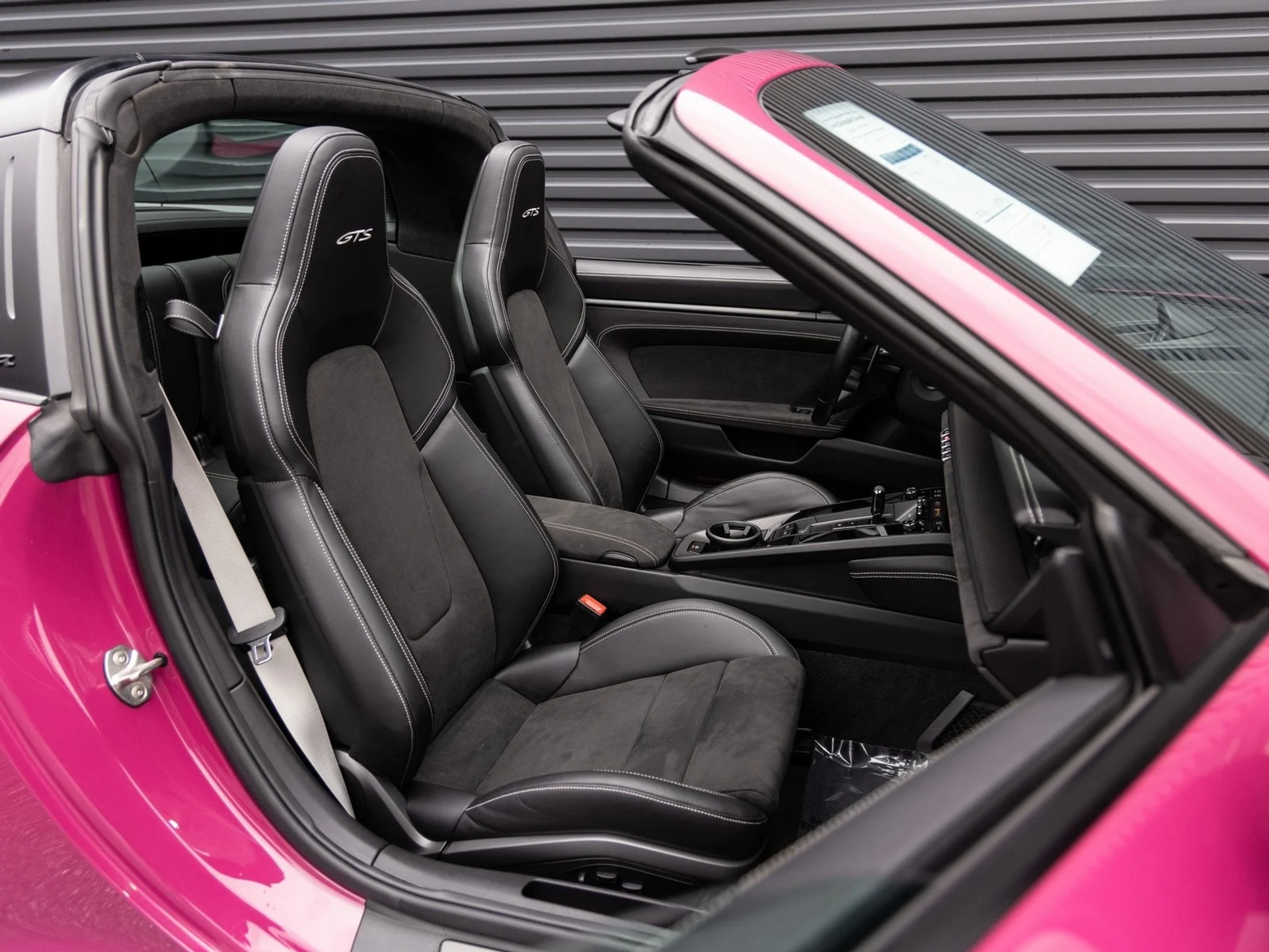 mph028_2485356736_29_7fabe379f9