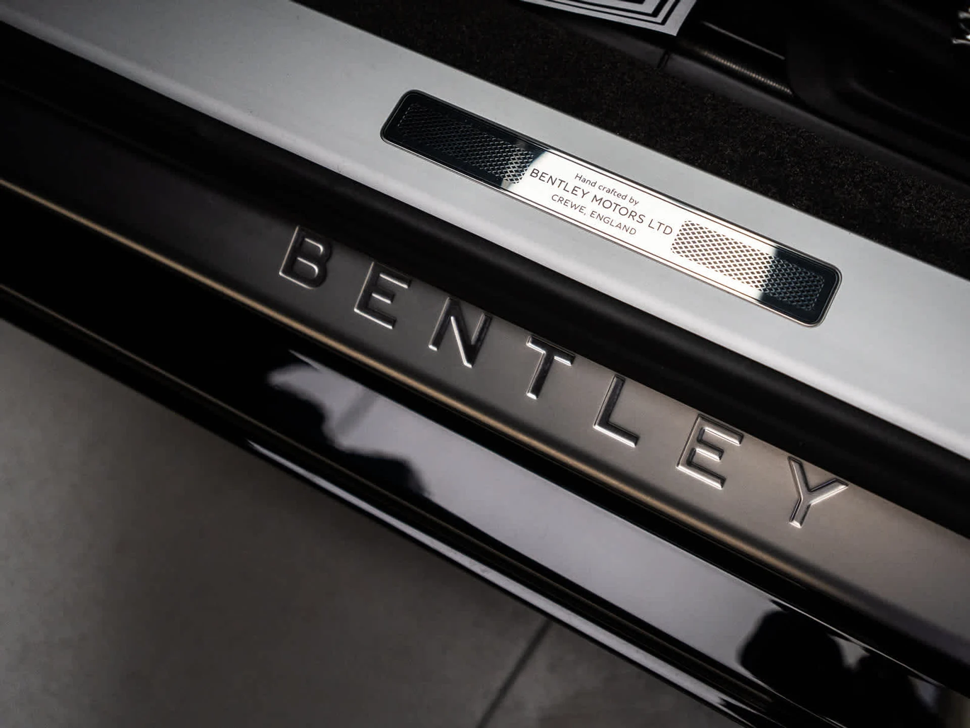 mph028_2490287565_e7cc02576cfd66168a8e0b57a36ab866x_c7bf716cc1