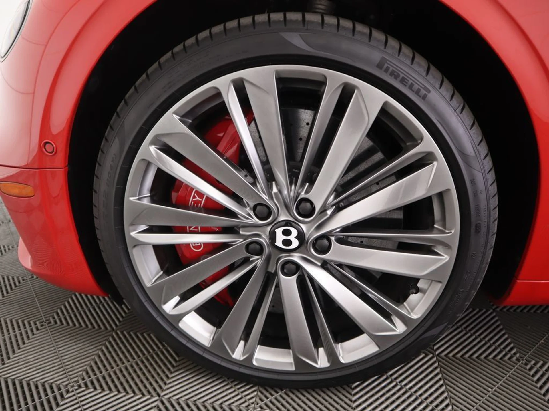 mph028_2517448381_used_2024_bentley_continental_gtmullinerw12coupe_8119_22988446_29_1024_5ede6ff0bc