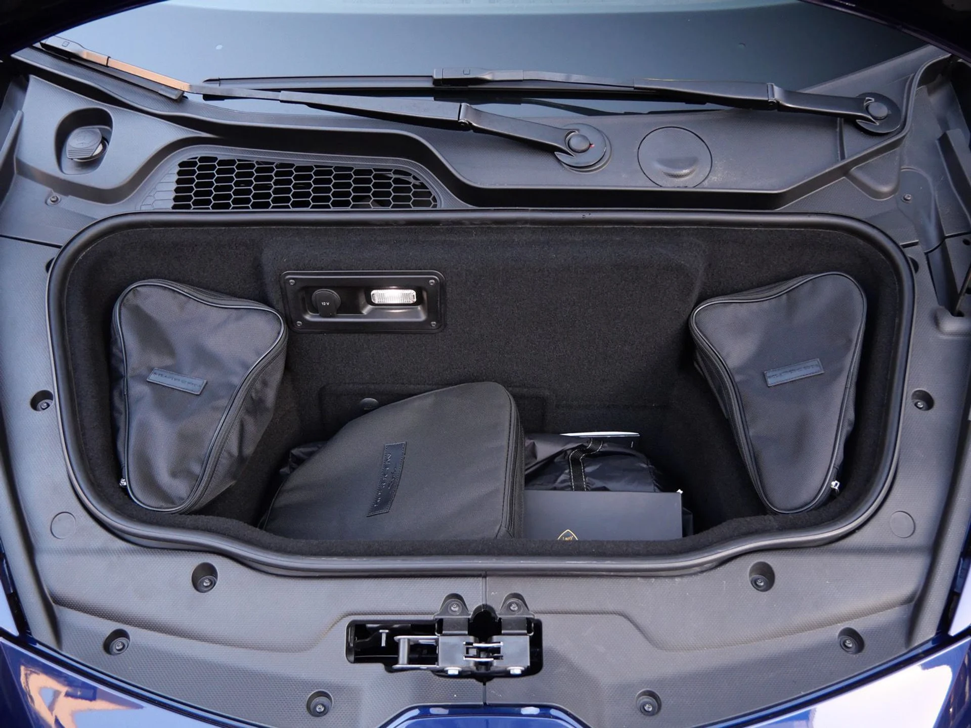 mph028_2518573362_dd163261b6c85e70b587aaa8c72a7f51x_f603215df6