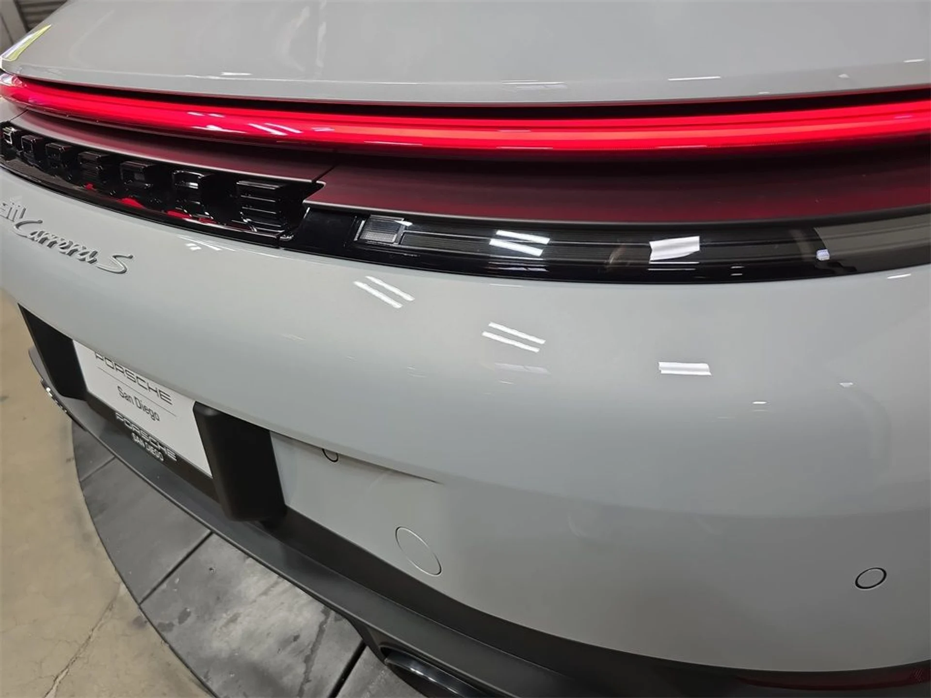 mph028_2524792764_597f2316fd9a756927301f83fba5d351_25dee3c4aa