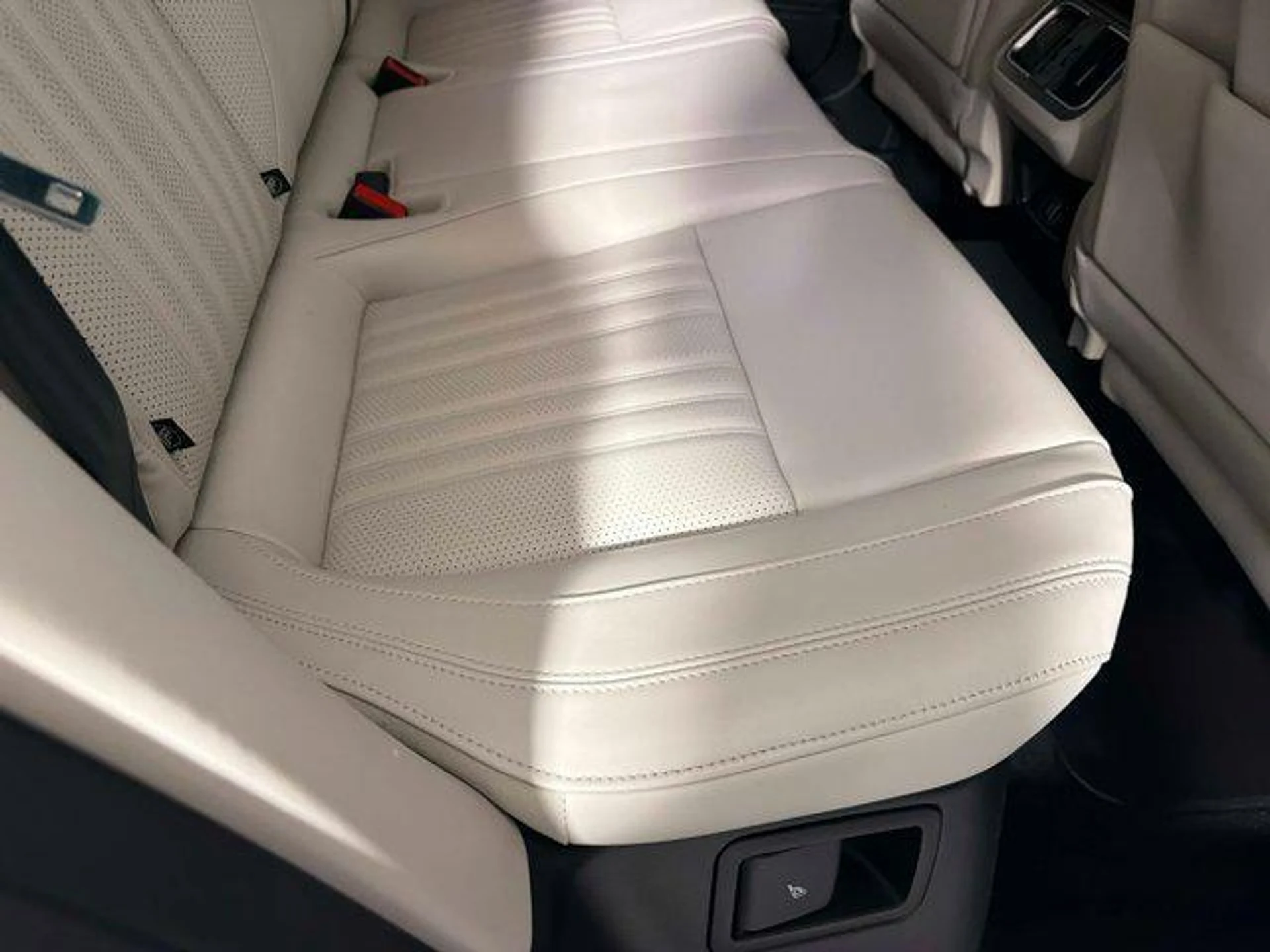 mph028_2551506588_5z_G8_3sp7_Aw_Mm_AG_Oe2_T36me_UW_Cg_51efdfd58b