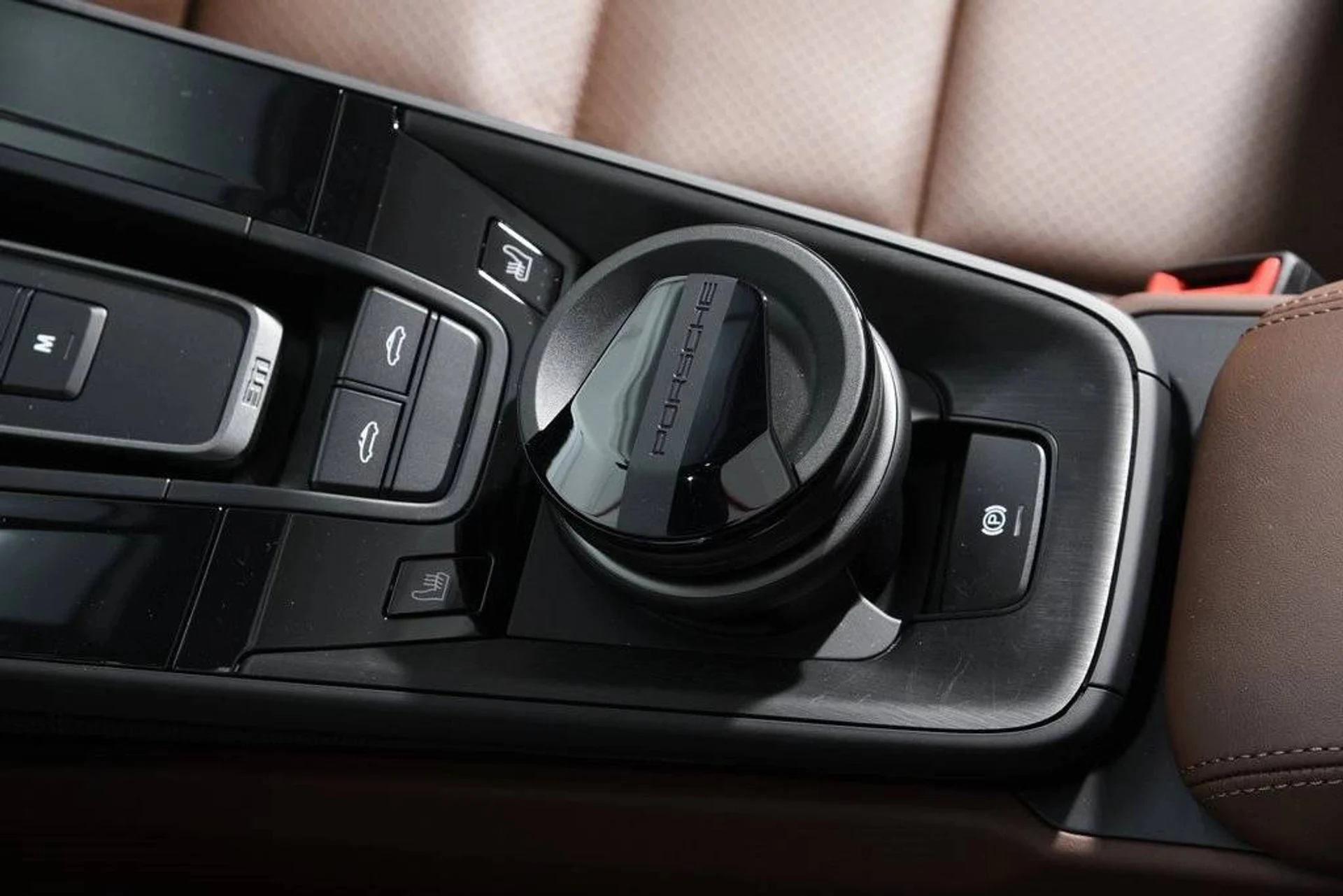 mph028_2558328449_6018383bf05e4fe26af44ce3dfd37a32x_1eb1c33dcd