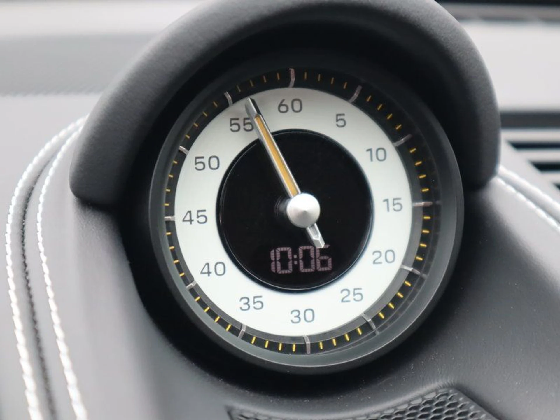 mph028_2560658278_37268571_04491_0cc0cd04dff788e94c07c0892b1cbff2_df4777eec8