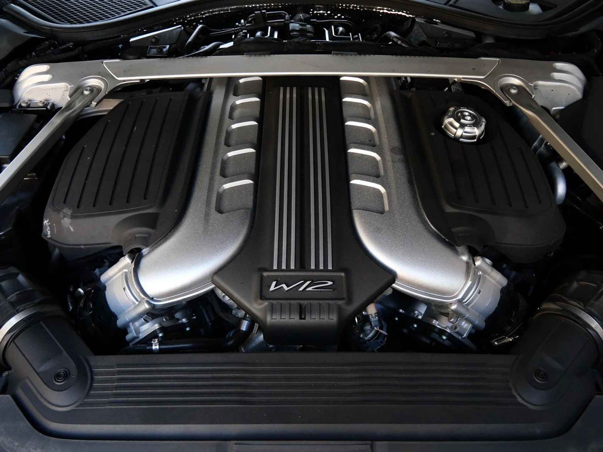 mph028_2564956474_f42038f291c5ccaee1fdddc4d55f1b69x_ac2a933f36