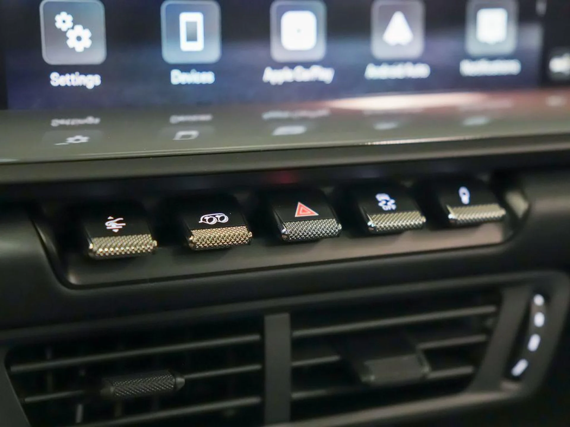 mph028_2567737586_V_Eajy_NT_7tf_Z_Gbyi_dna_Si_Weij_Gs_adf4382aec