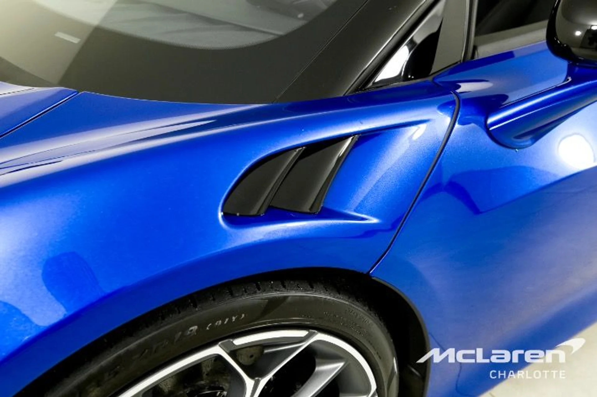 mph028_2568481060_Used_2025_Mc_Laren_Artura_Spider_36e4e42c12