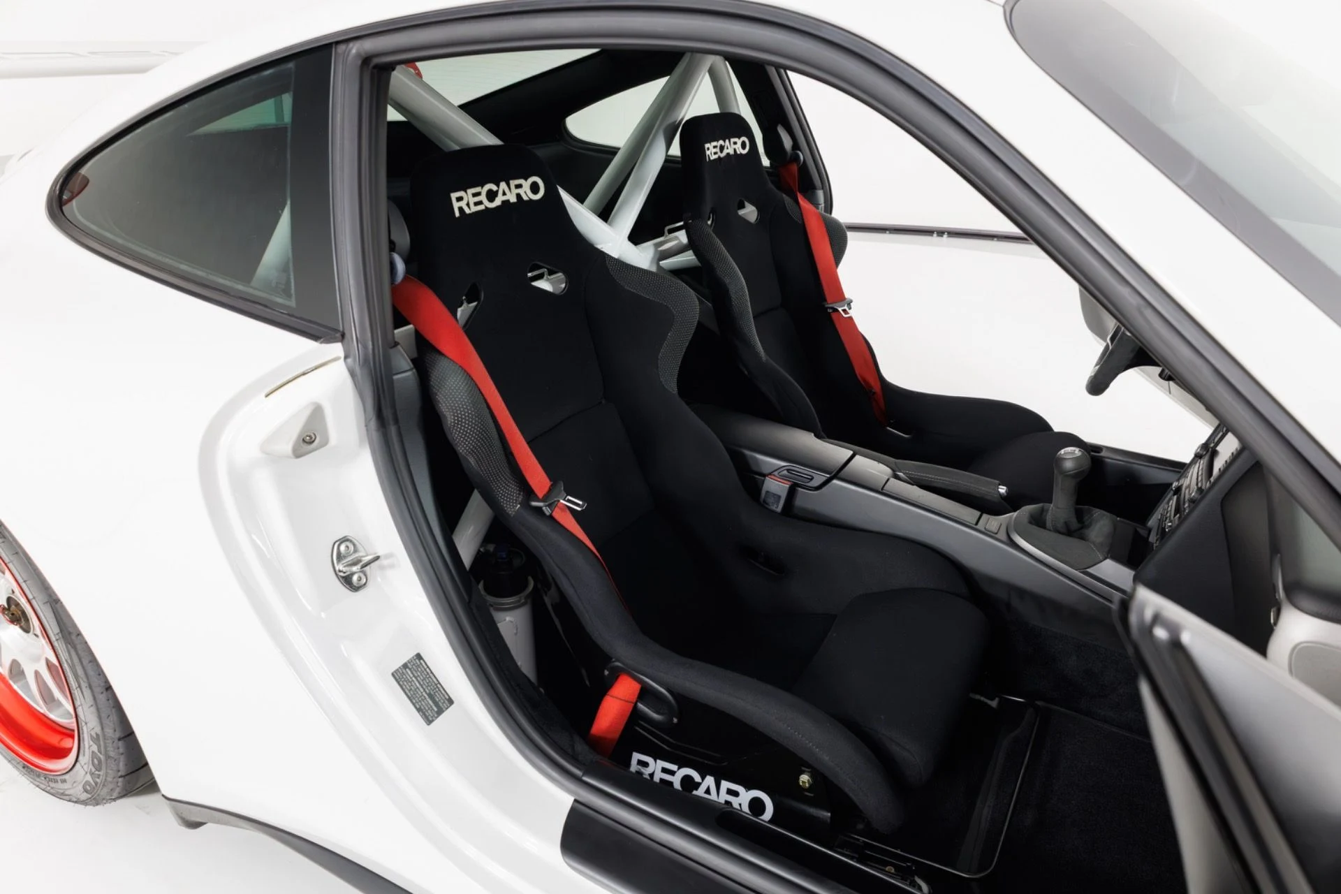 mph028_2569056066_Used_2011_Porsche_911_GT_3_RS_1784218530_64016e349d