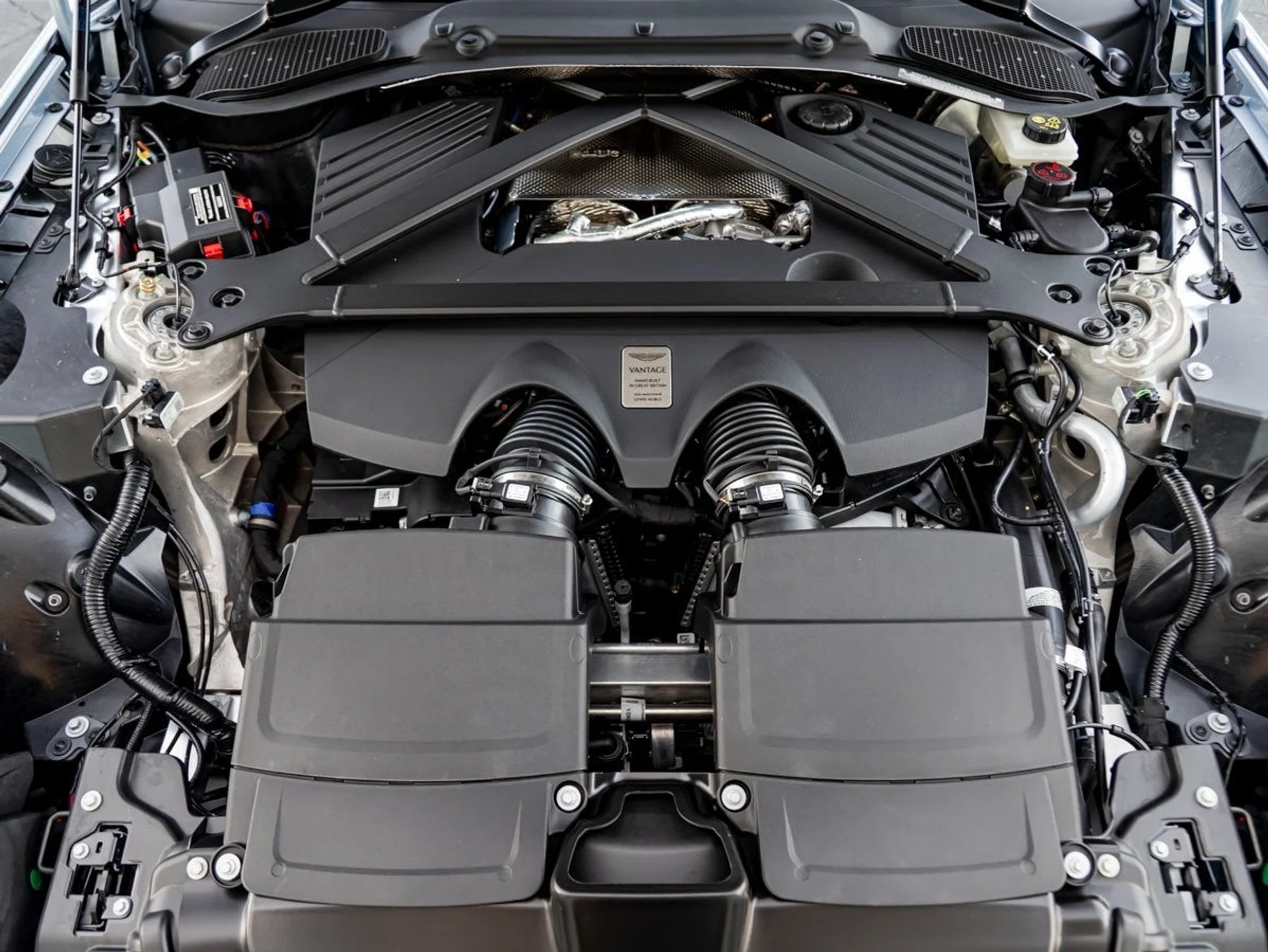 mph028_2577098138_29_ff984408ff