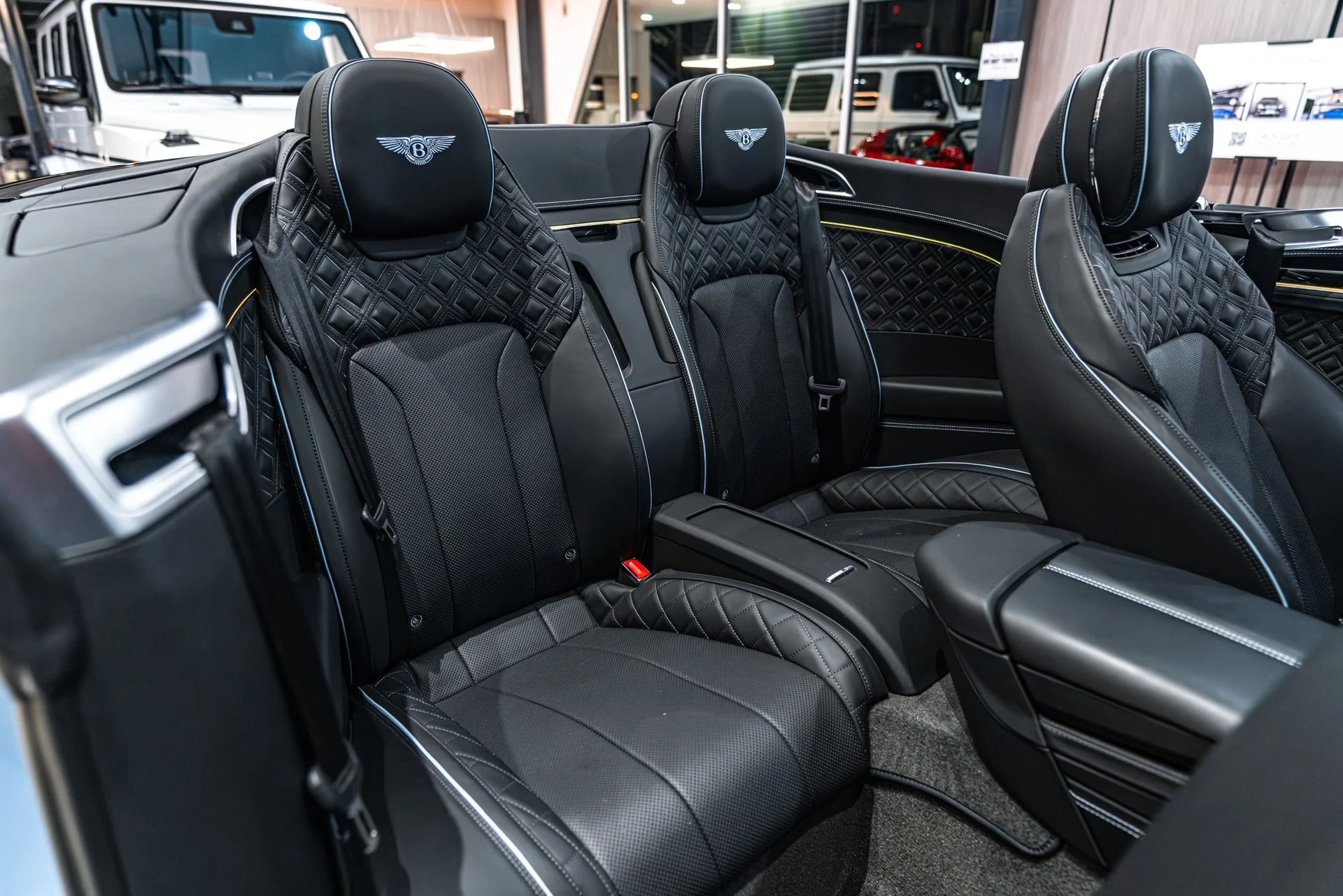 mph028_2579531323_13117_p29_l_064ff901b6