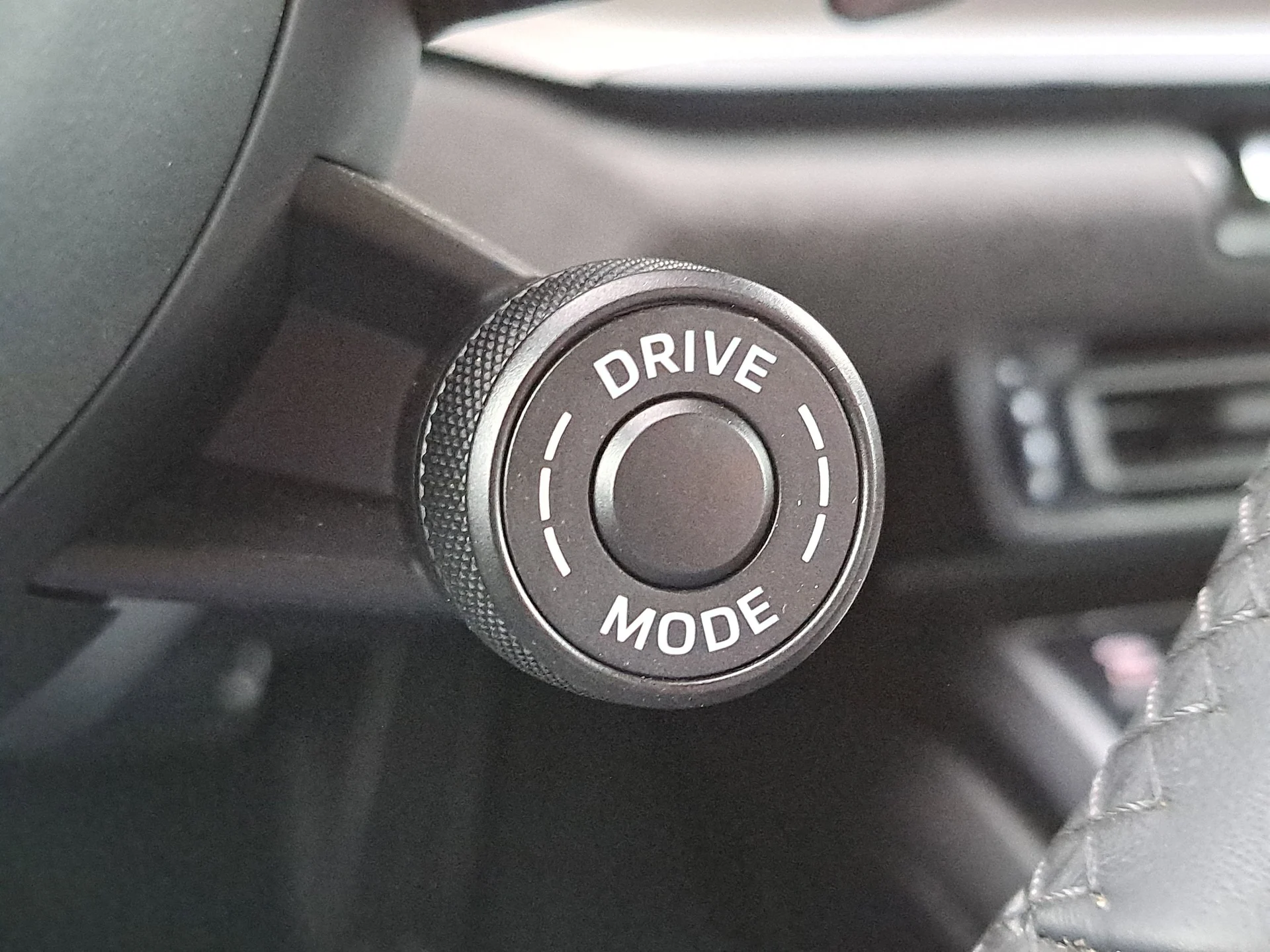 mph028_2579958480_e93a6b23f6ed1bf930301321116ac0f8x_c923af583b