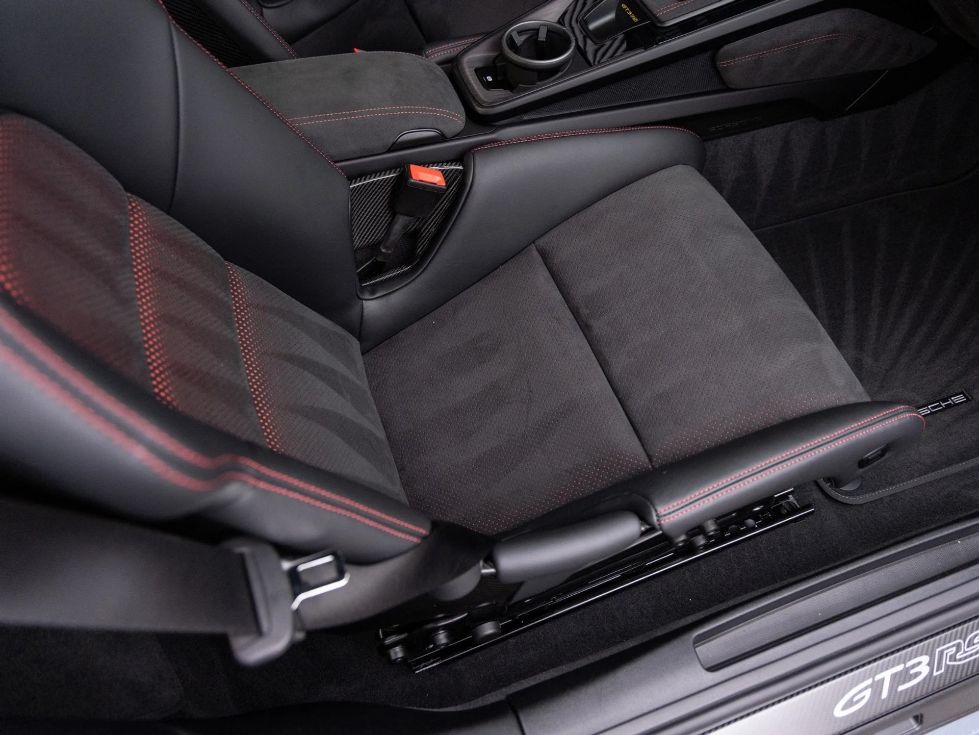 mph028_2581443461_29_a484052efc