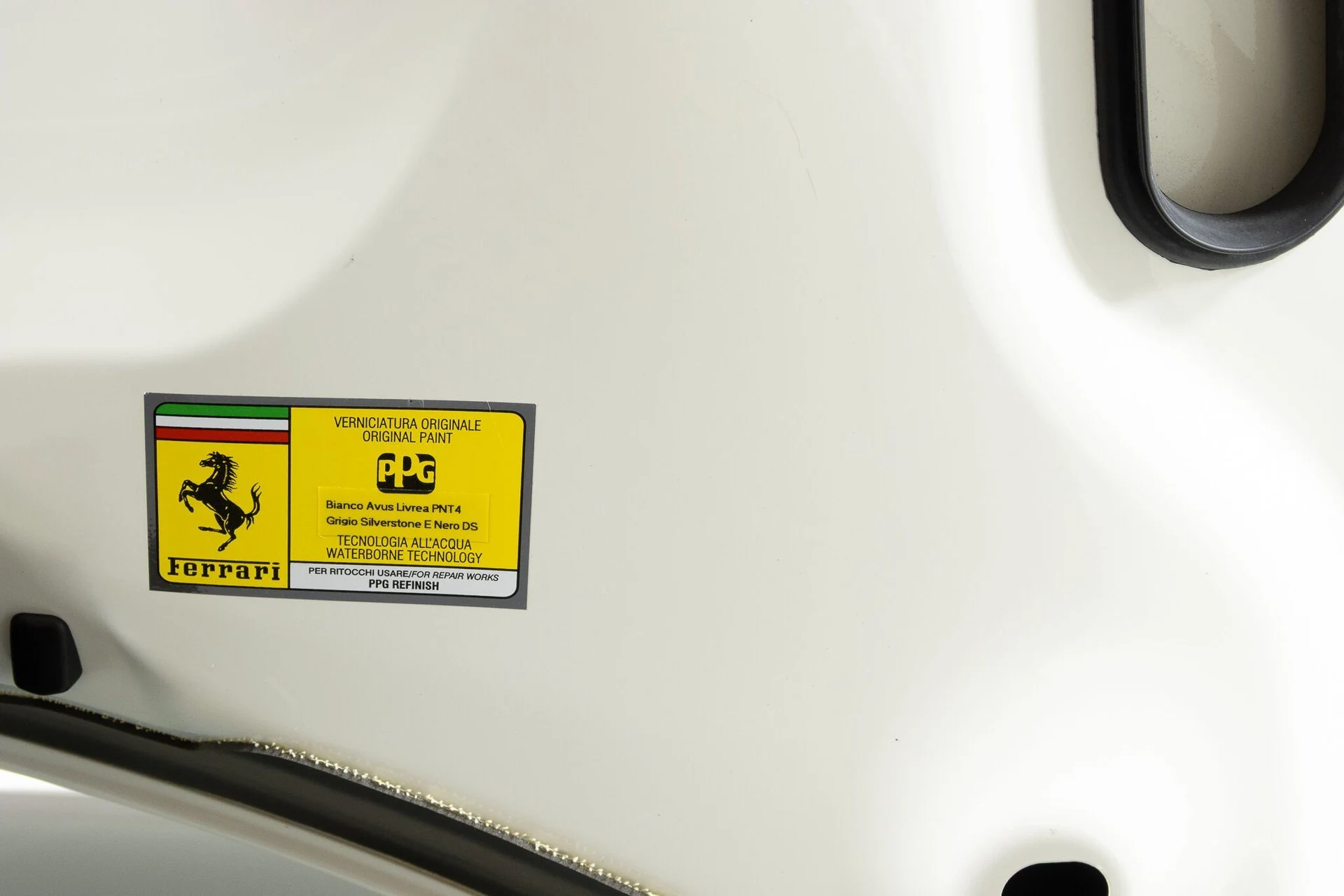 mph028_2599515472_a1055baaf27aa811fbaab23daa3094cc_b325776051