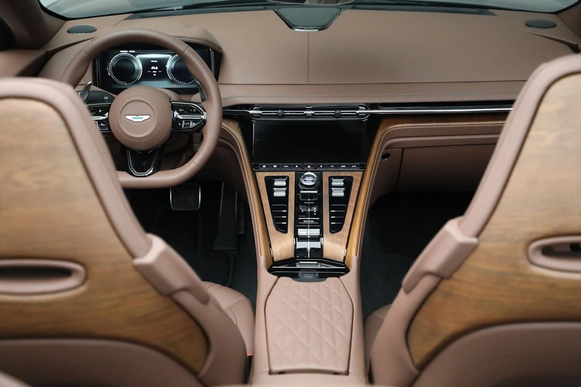 mph028_2611499956_Used_2024_Aston_Martin_DB_12_Volante_d76b40045d