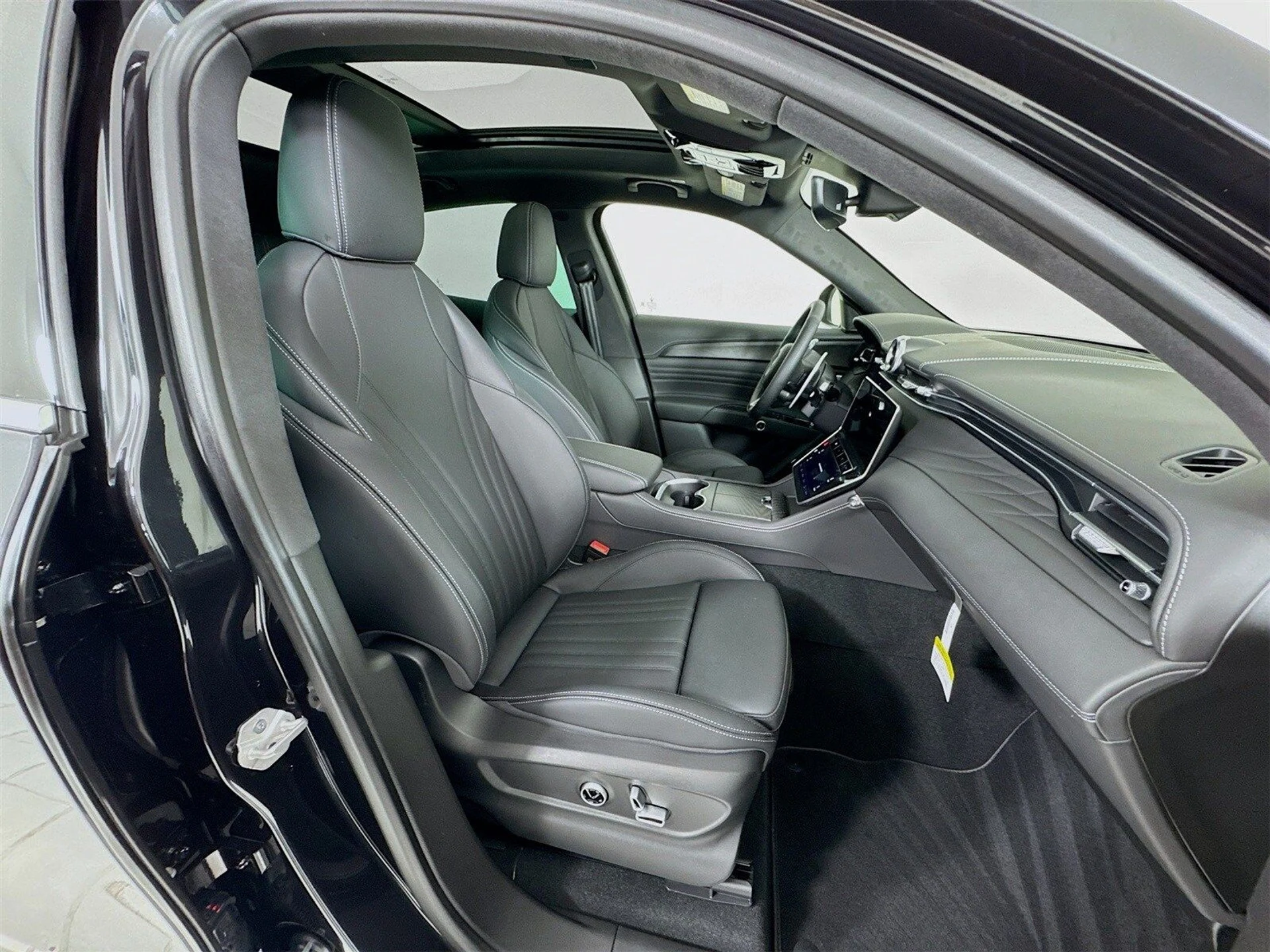 mph028_2613631952_2ca62e4bbd5f4f8c95cdd13db7ff782ex_5b1b399aae