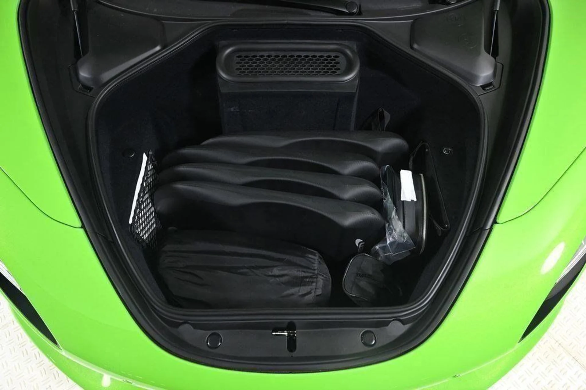 mph028_261603939_new_2025_mclaren_750s_coupe_11350_22964871_28_1024_10fe7ff822