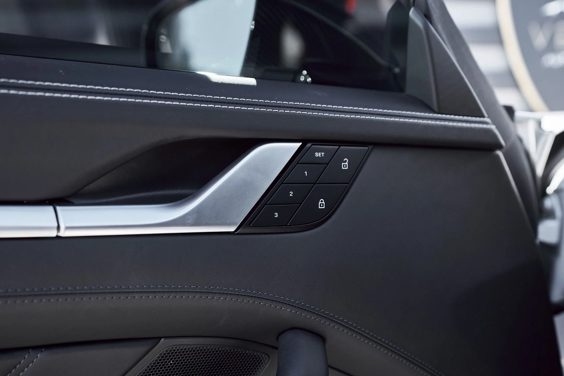 mph028_2621018809_Used_2024_Porsche_911_Turbo_1765332433_f70762b6de