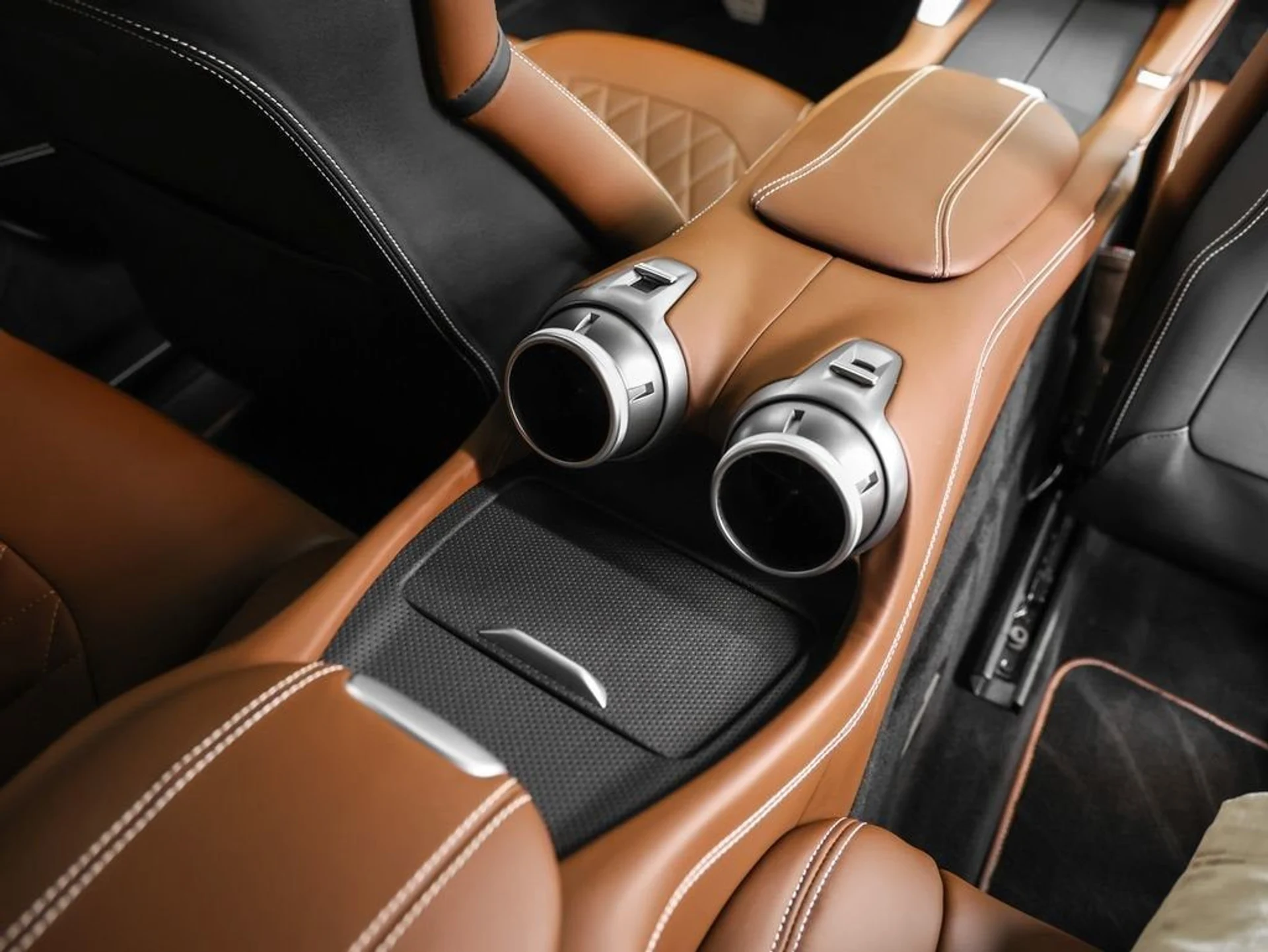 mph028_2621632826_29_4af5b0ded1