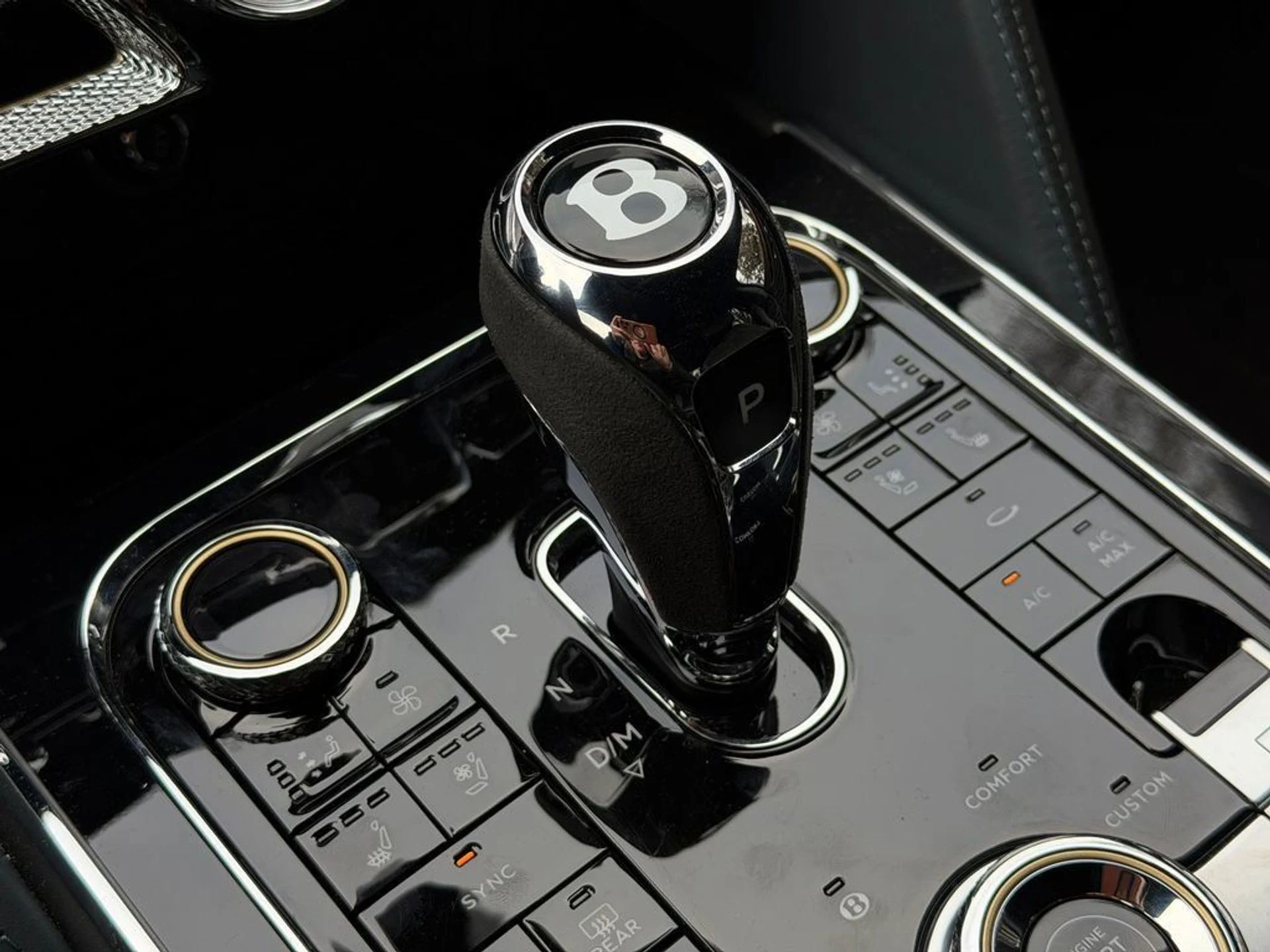 mph028_2623055232_e00e24e590bb478abda3480ab5508736_56141cf17b