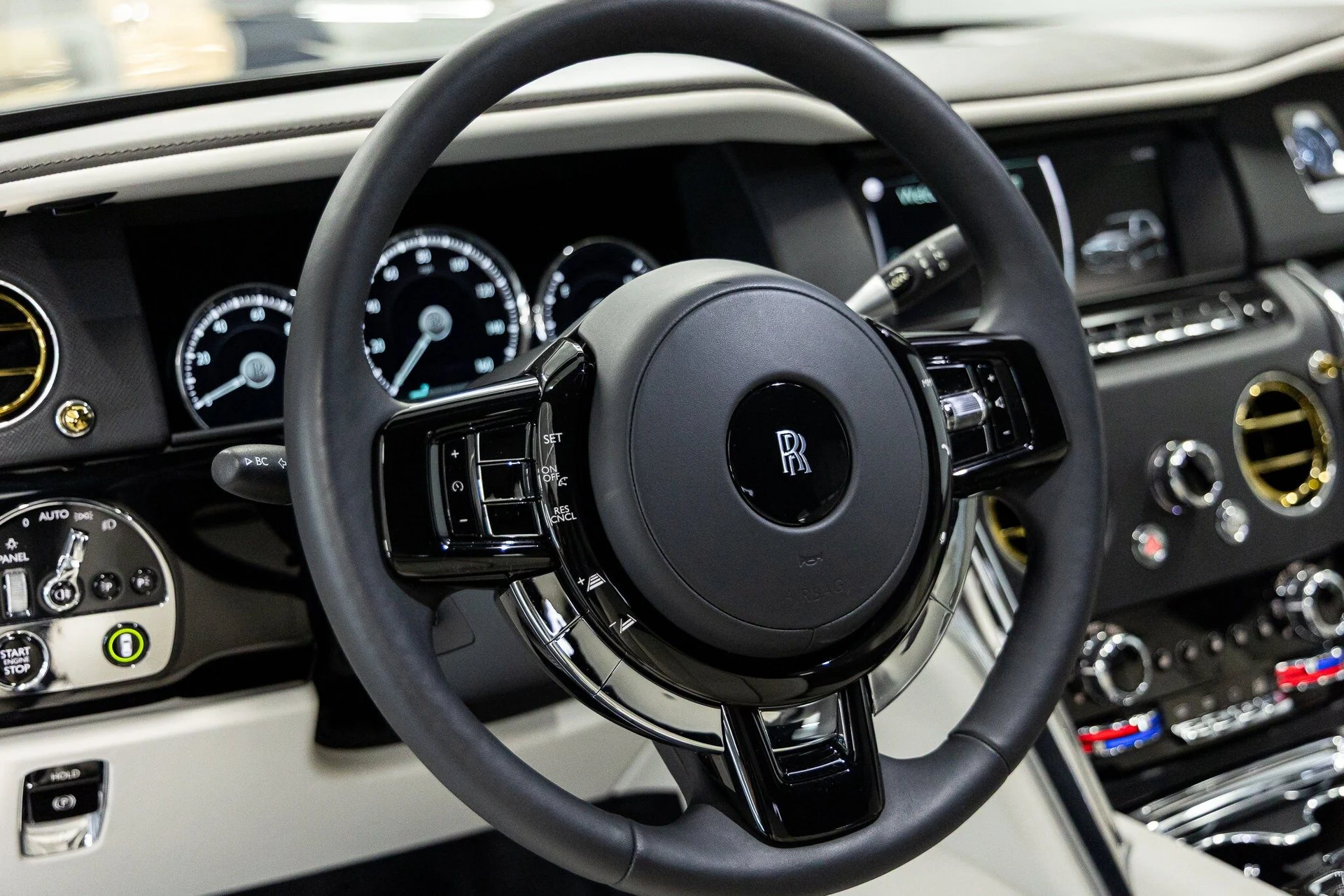 mph028_2625433035_615071a750bbcdd22ced7dde2dc723ccx_633a0d3ad2