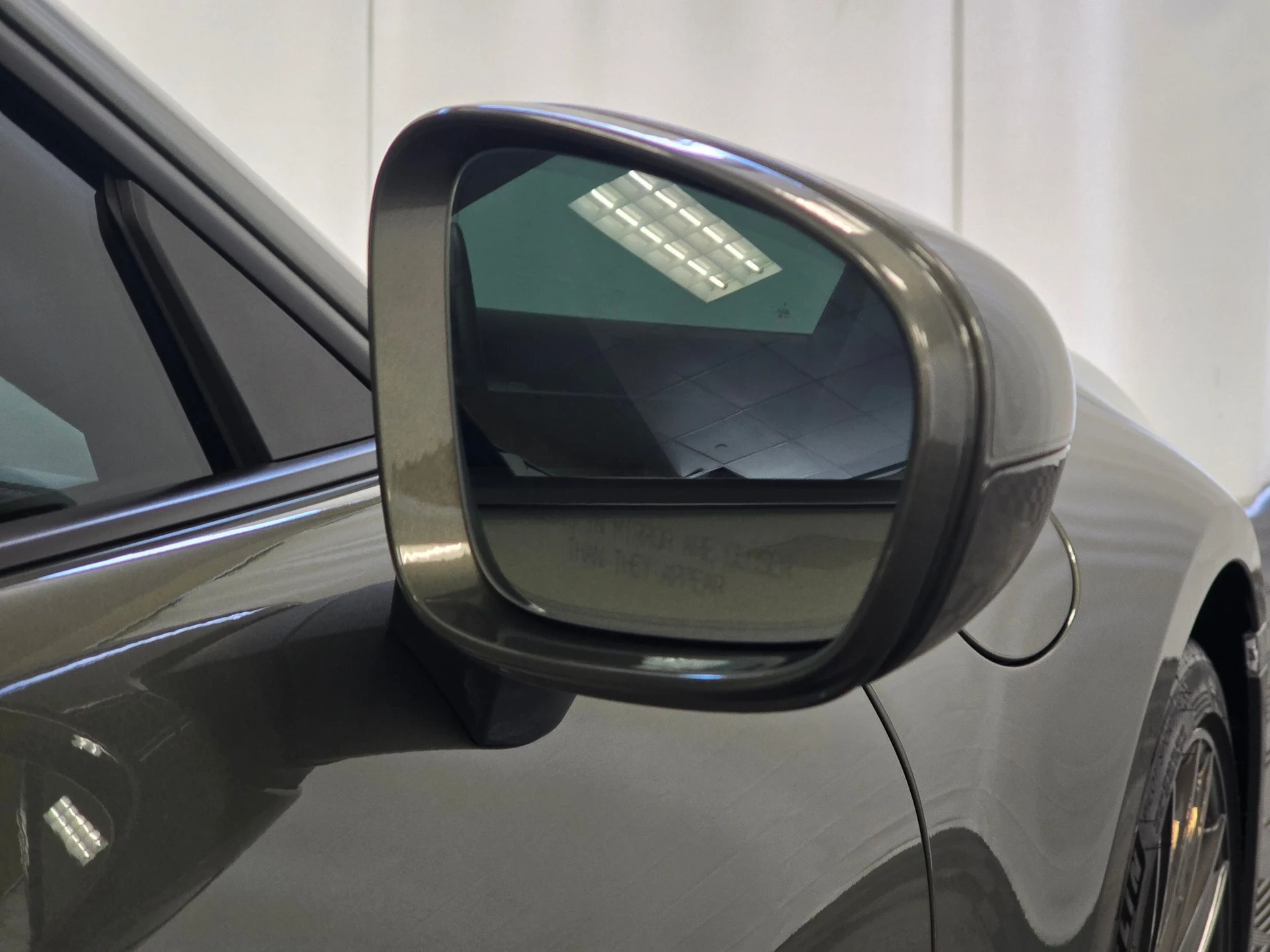 mph028_2626133687_a0e7320c8e9845f3a13cd308345f0413_b40814af75