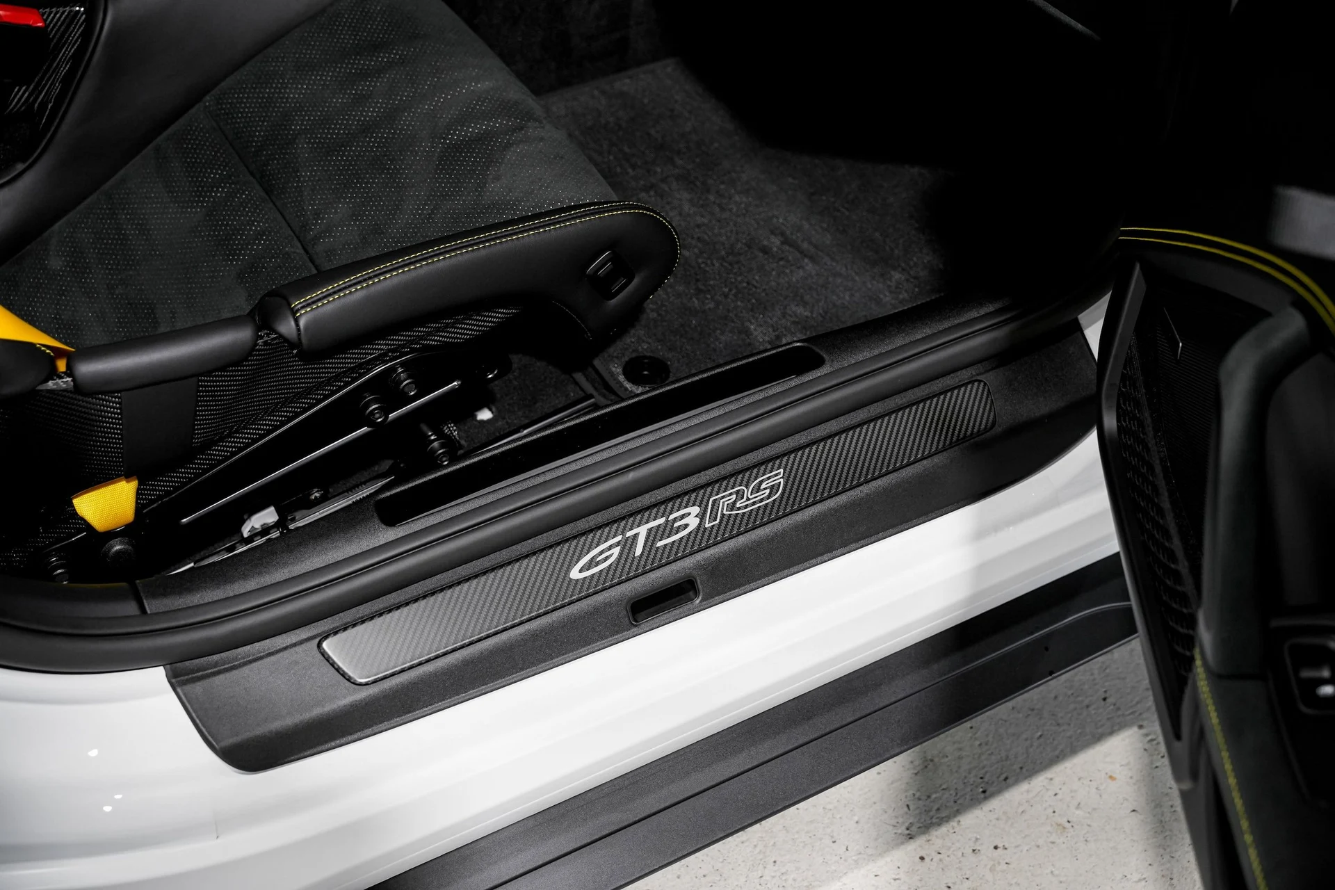 mph028_263143909_0893b5fb5e954192318c95df3a4a0812x_28f7cb17a1