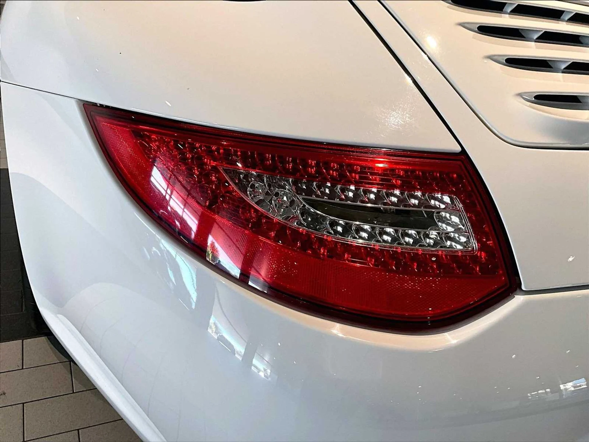 mph028_2638761331_638e63fdd1fe793083942c39de6655dex_0a673cf9b5