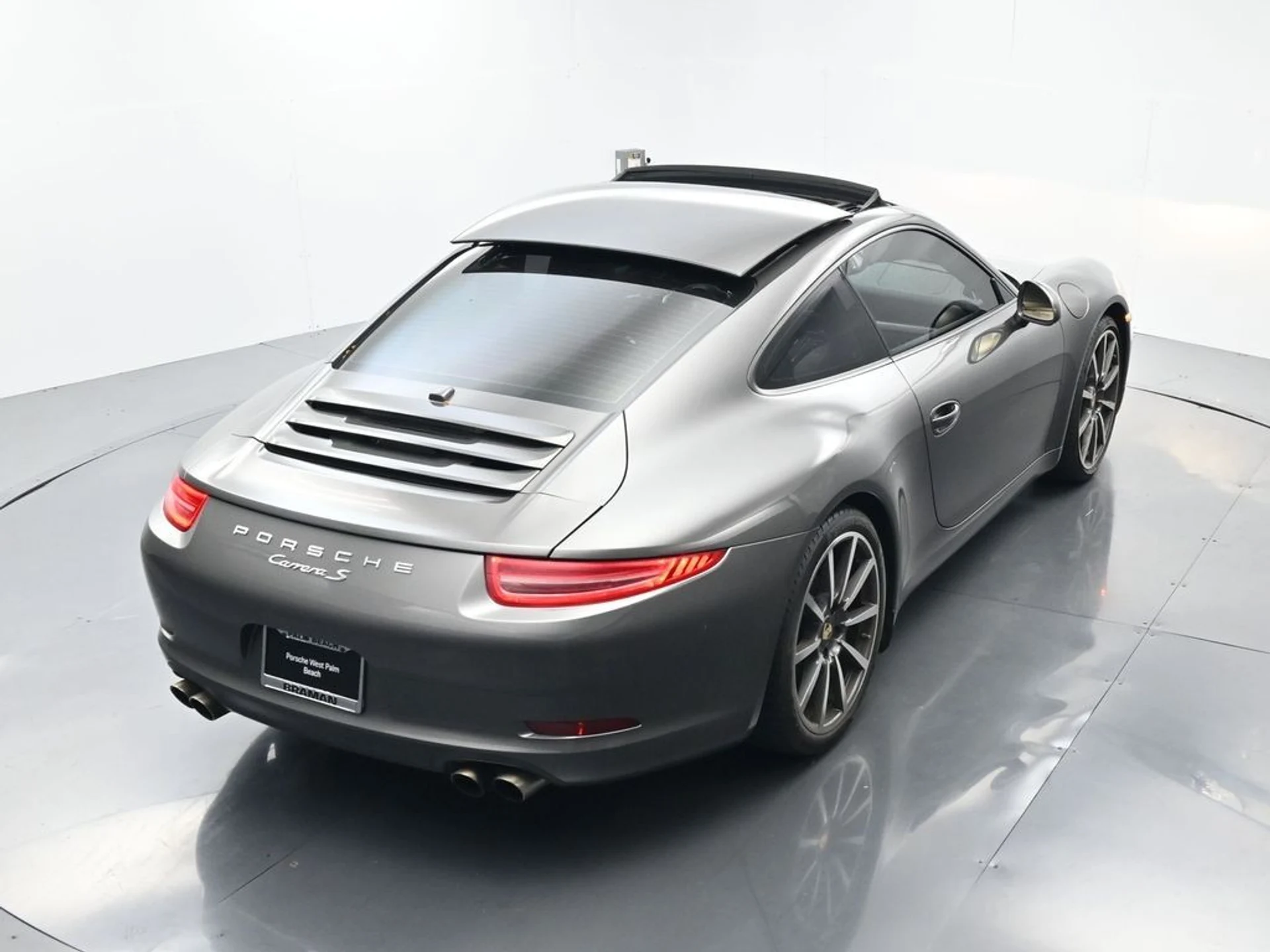 mph028_2661338089_b55e4f396c93c75feb60892f696991a8_eb49d3a24a