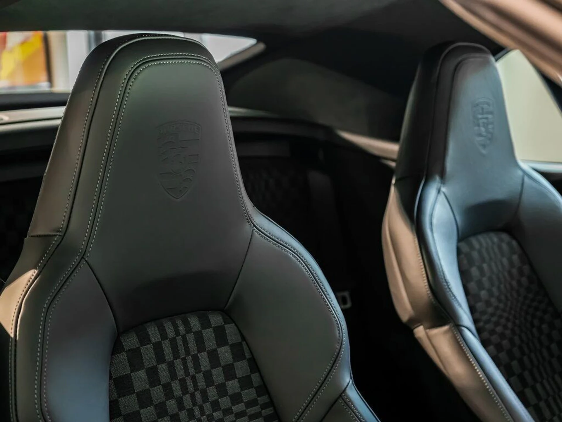 mph028_2662521161_f125ebc1385e88c30e4762d2cafc3896_e03ae40cb0