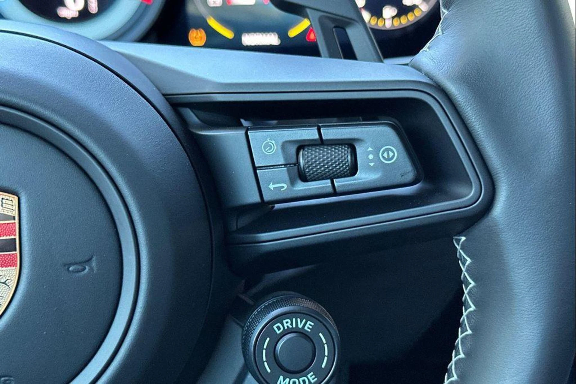 mph028_2675918232_5zrciwc_Qo_Nh_K_Rt17_Qfo_Qlh_Hj_tk_e083c720cd