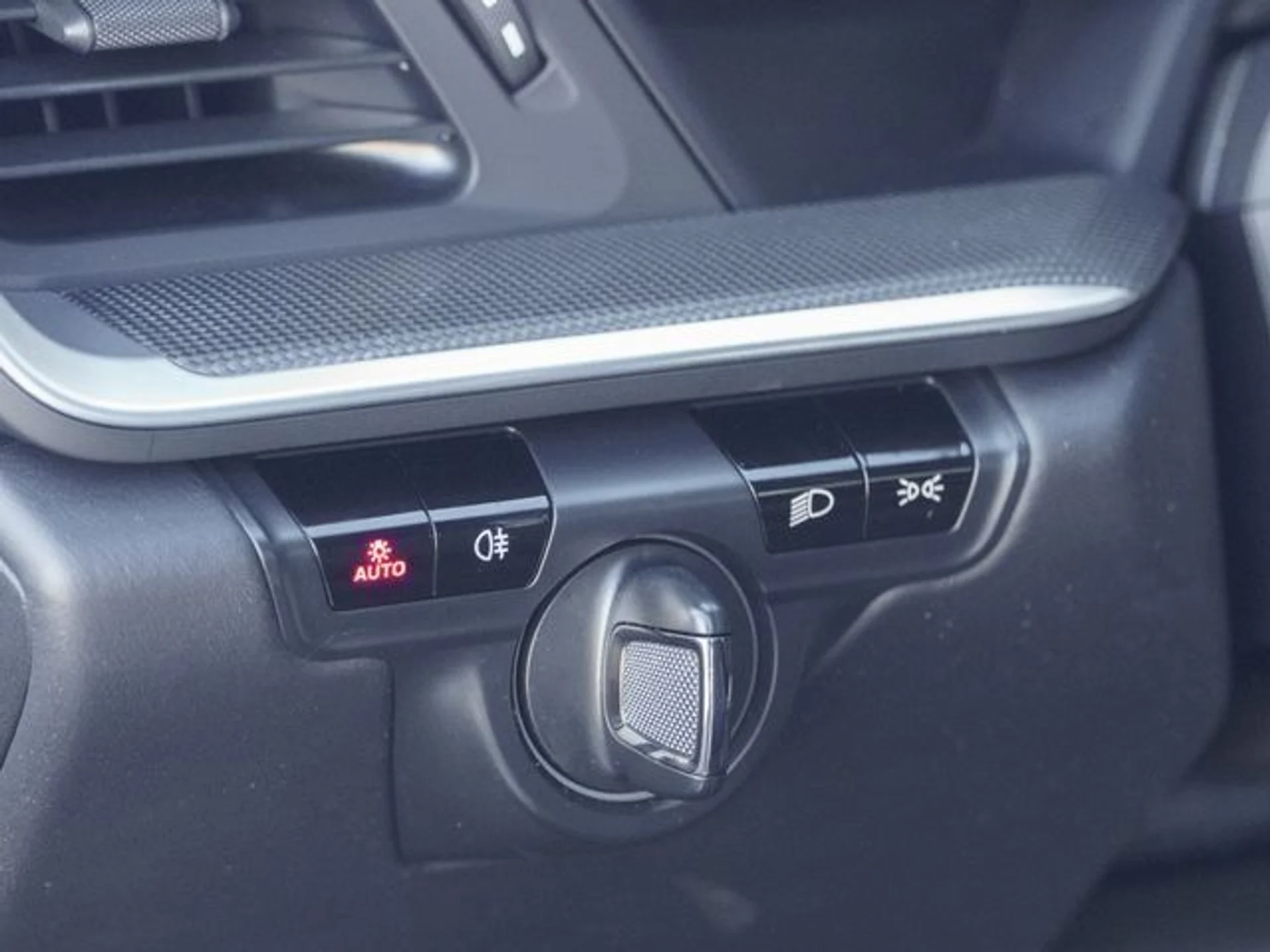 mph028_268051100_a8cacef32e314f589bb970bf75c7ba8e_23cede96f1