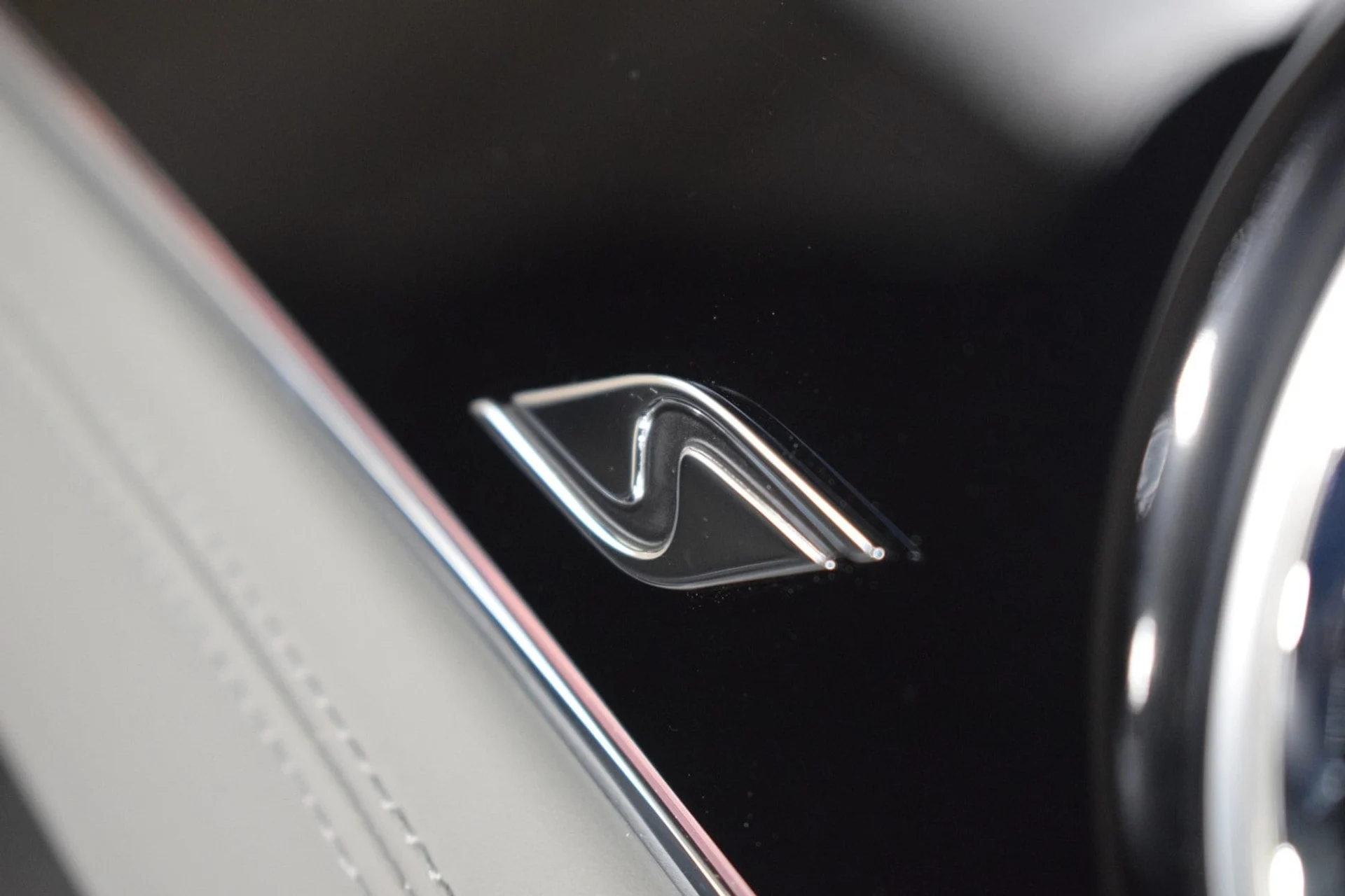 mph028_2681389981_ac01c652d6f998853463ceaccf288807x_5e84899d91