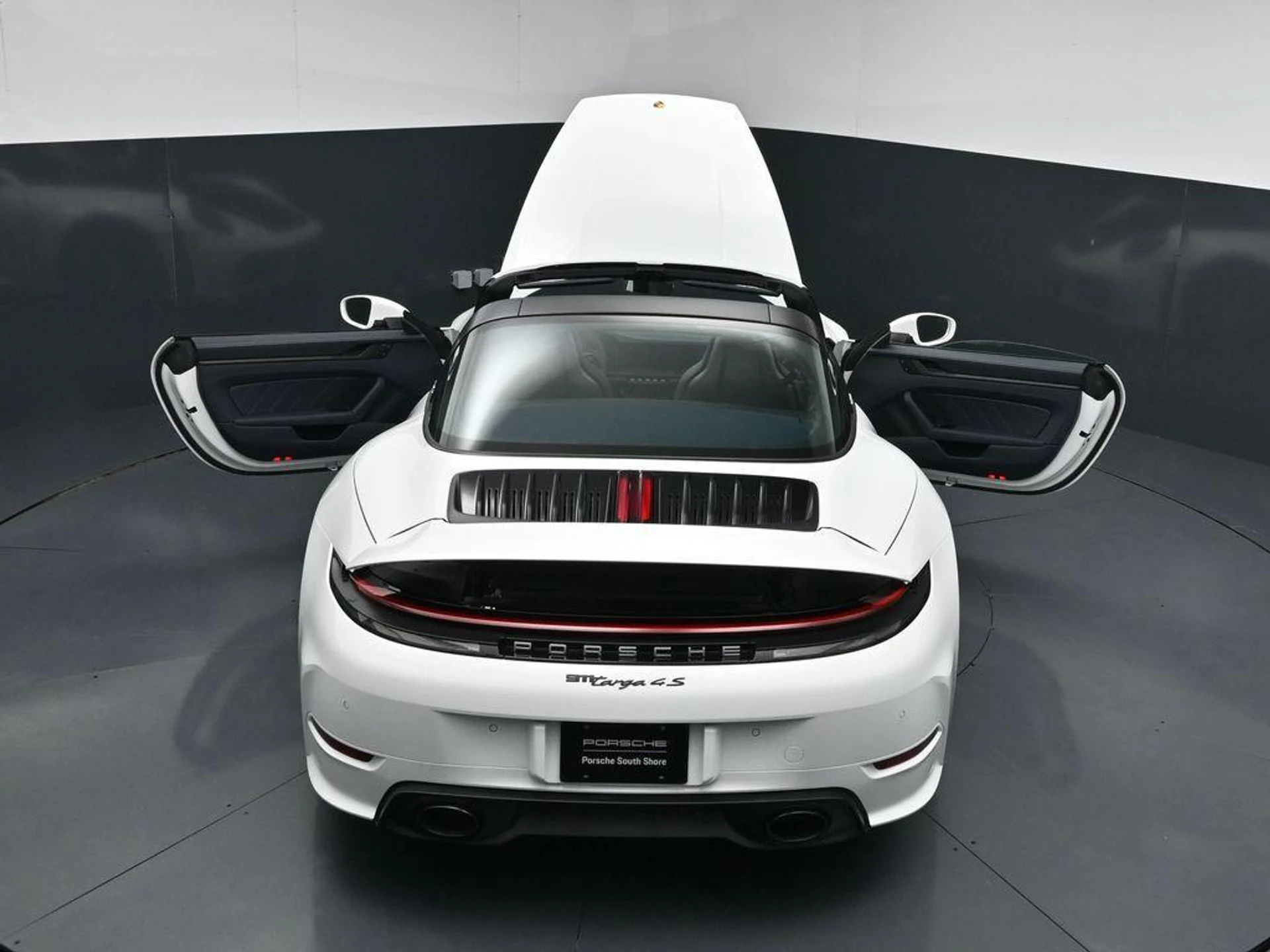 mph028_2682717487_X_Pbw_Em_Rz_Au_X_Nsm0cka41_c5x_M_Hk_ecf1fe83b4