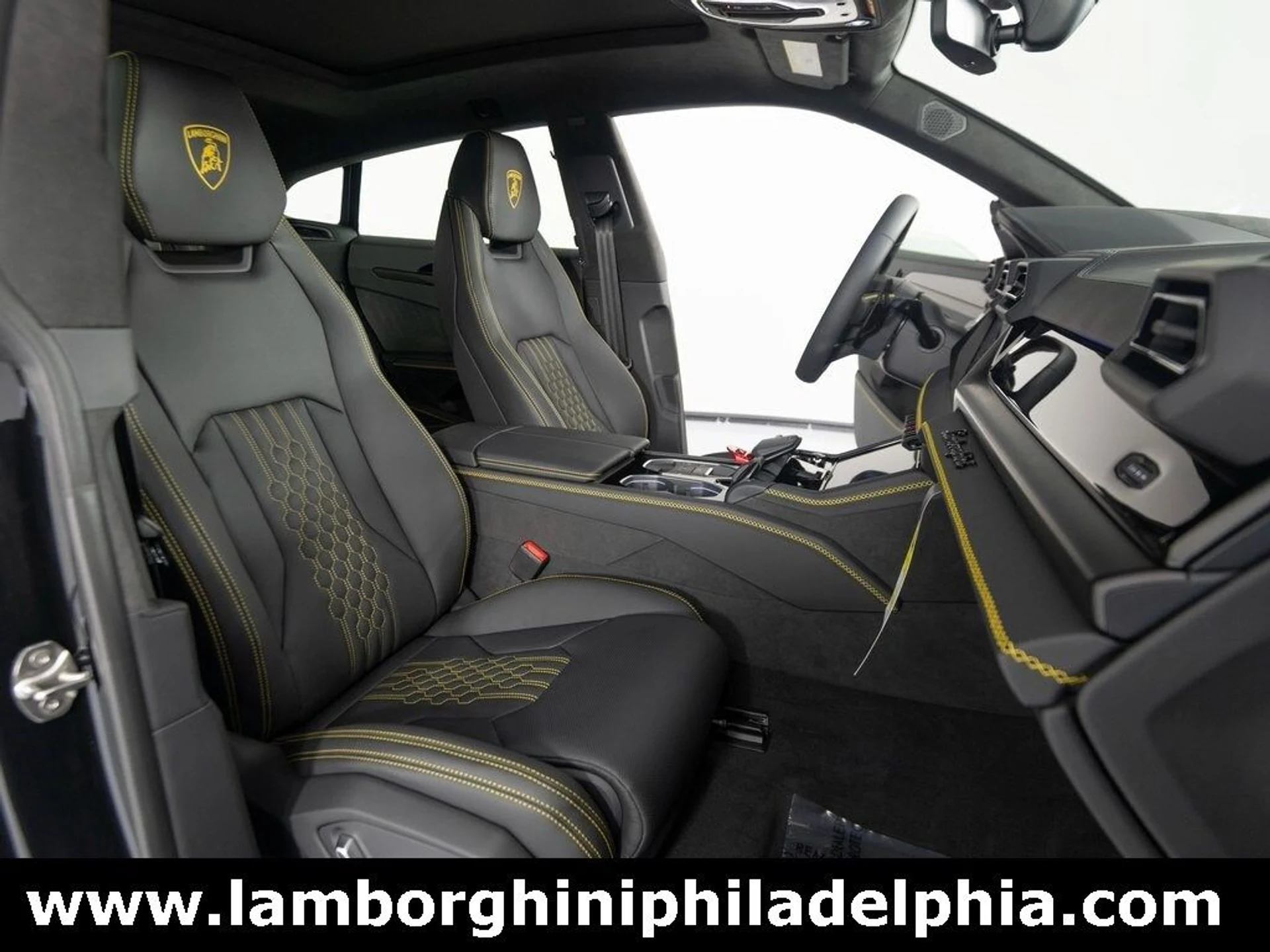 mph028_2682939052_e0a736b4bc1aa3c7581706b854f63742x_a97b450c12