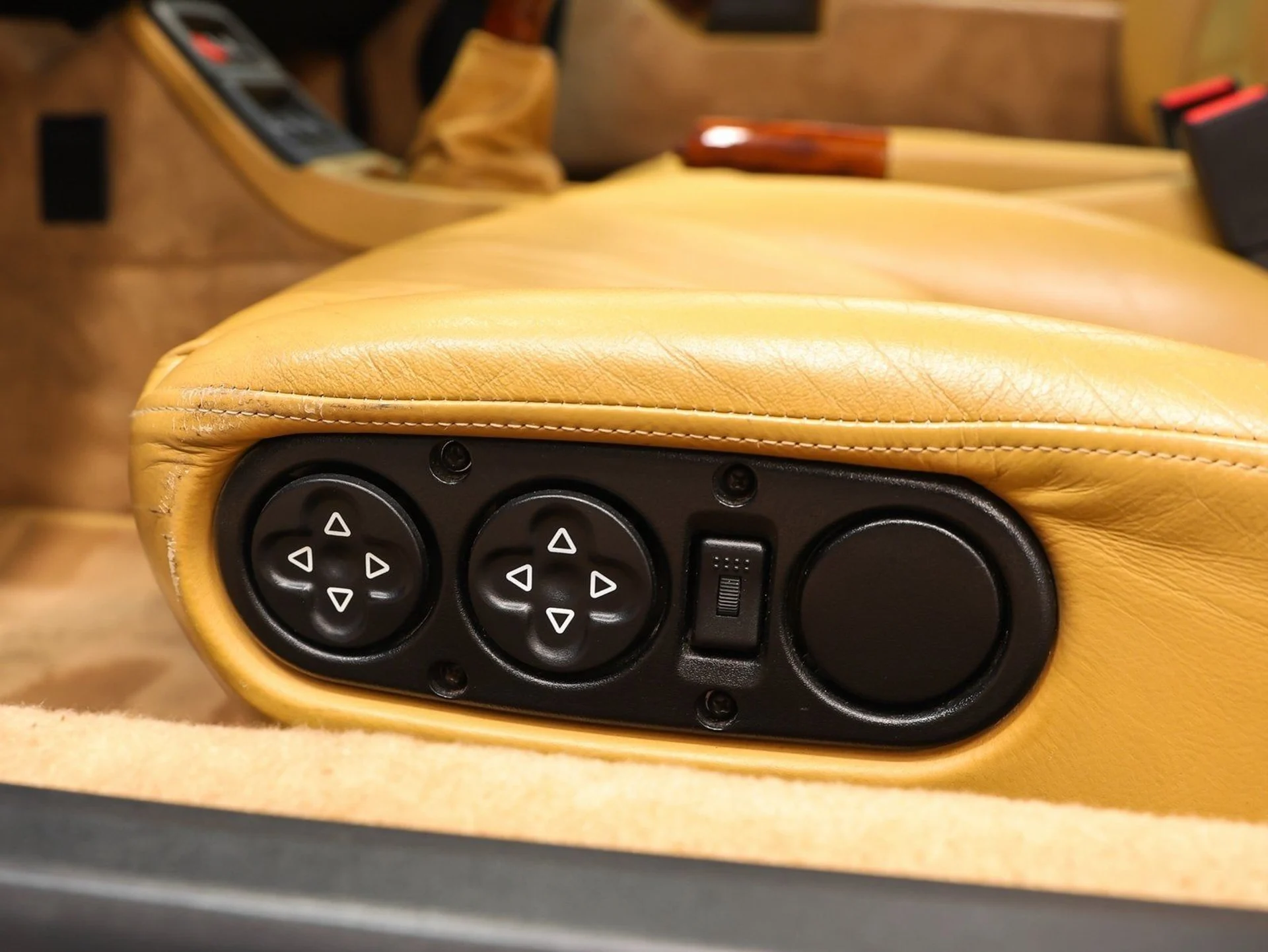 mph028_2710632322_29_7c549d2183