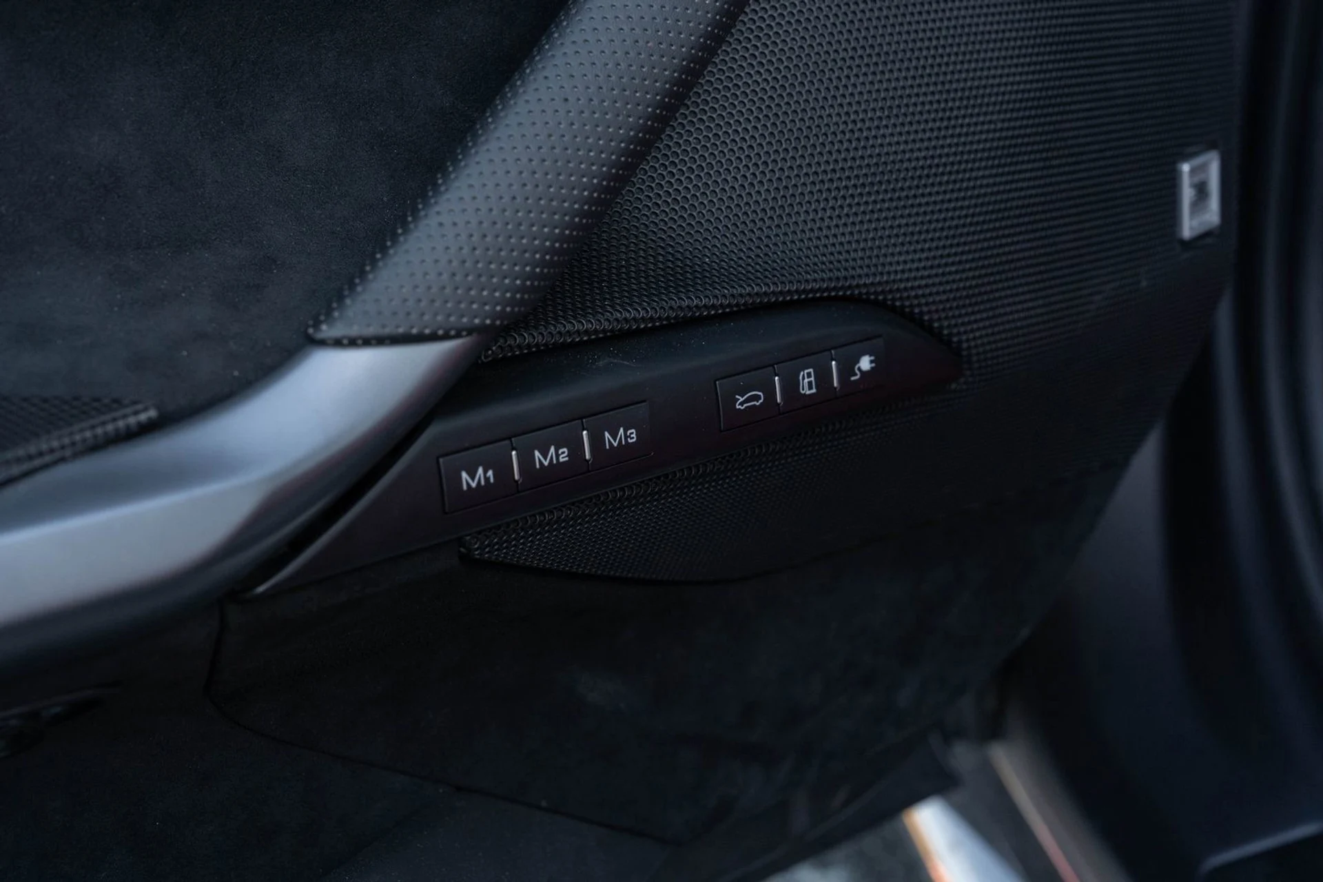 mph028_2713997424_e8c120d4aec74e0786e1d8c74435f193_3781017638