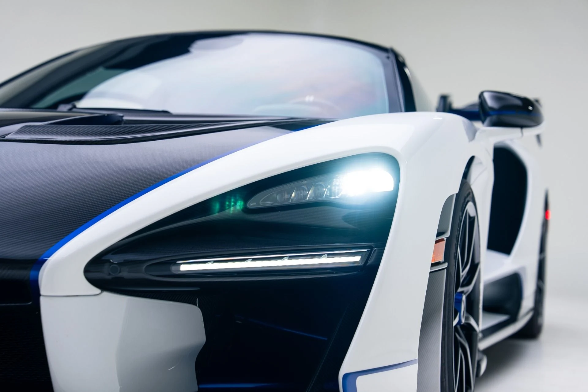 mph028_2714245588_Used_2019_Mc_Laren_Senna_1765845968_801acf0098