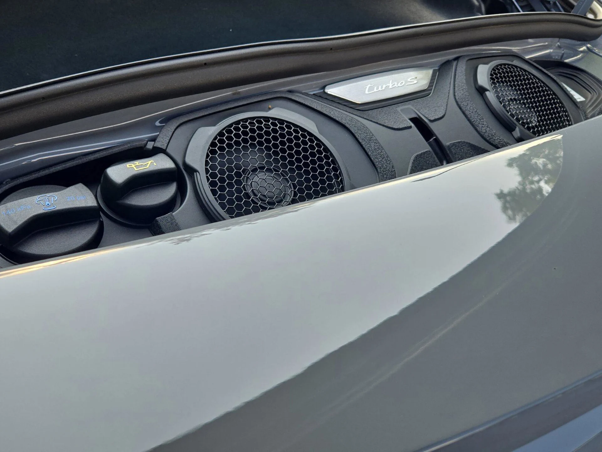 mph028_2714923564_eadc4926d3b76a6ab688ef081ca4e2eax_5a00ac8e70