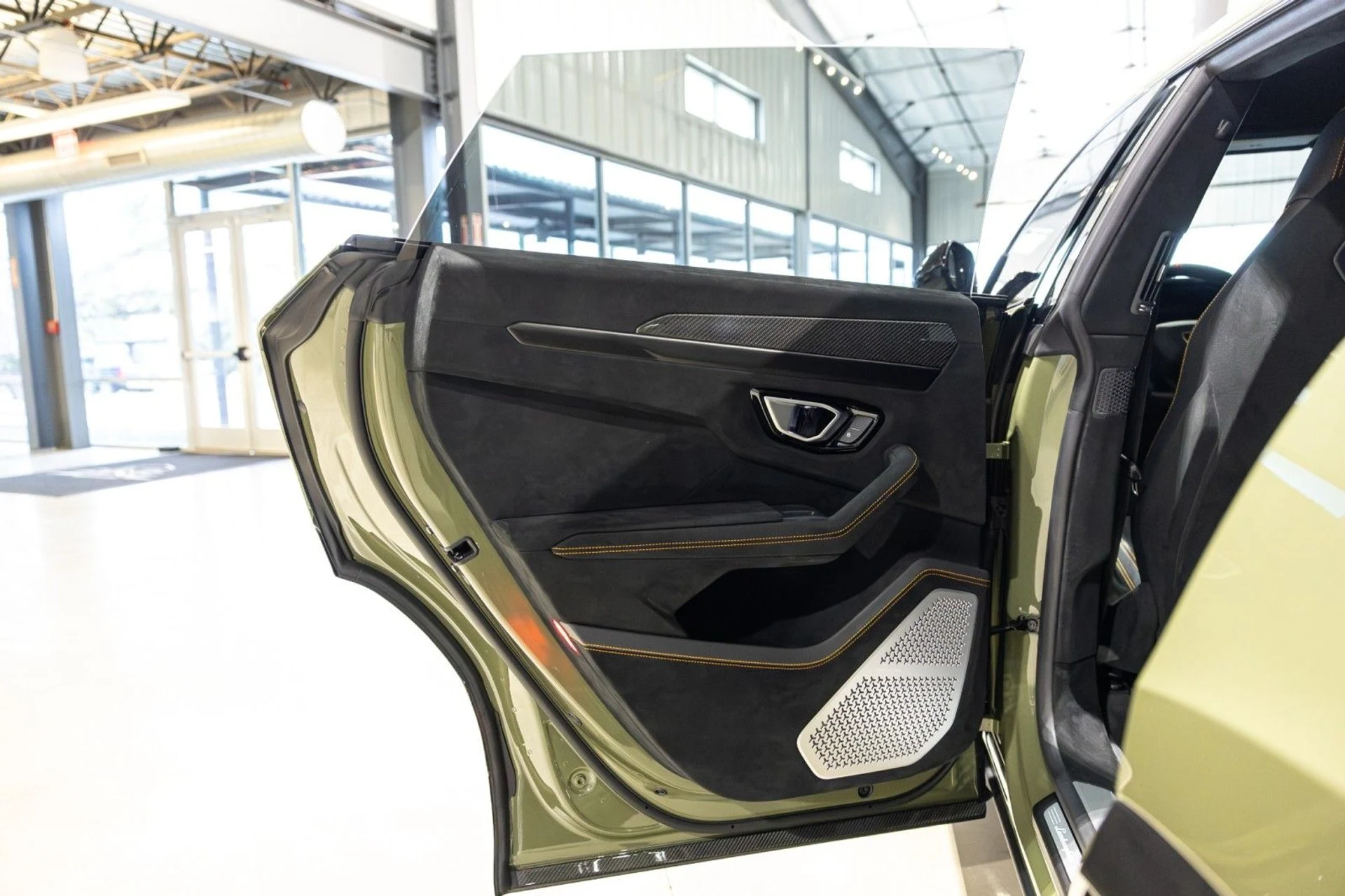 mph028_2719829379_UQ_ba9d8afc61