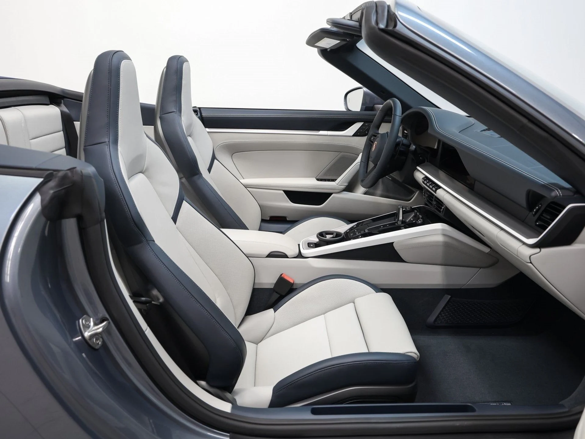 mph028_272676700_29_ba4236f0c9