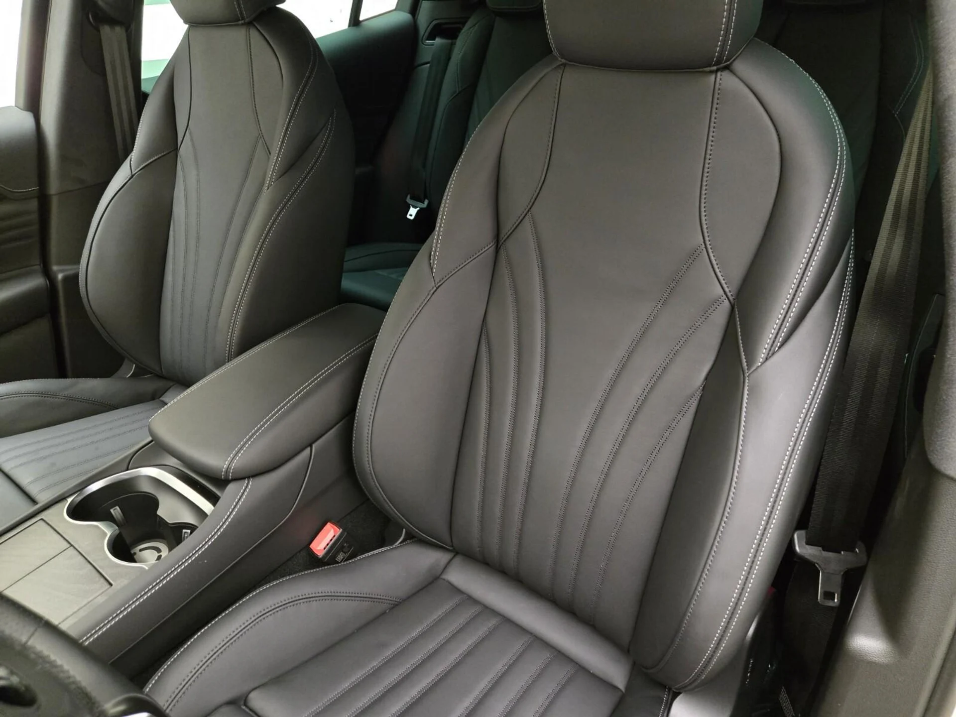 mph028_2736977387_New_2025_Maserati_Grecale_Modena_1772000219_861e83305a