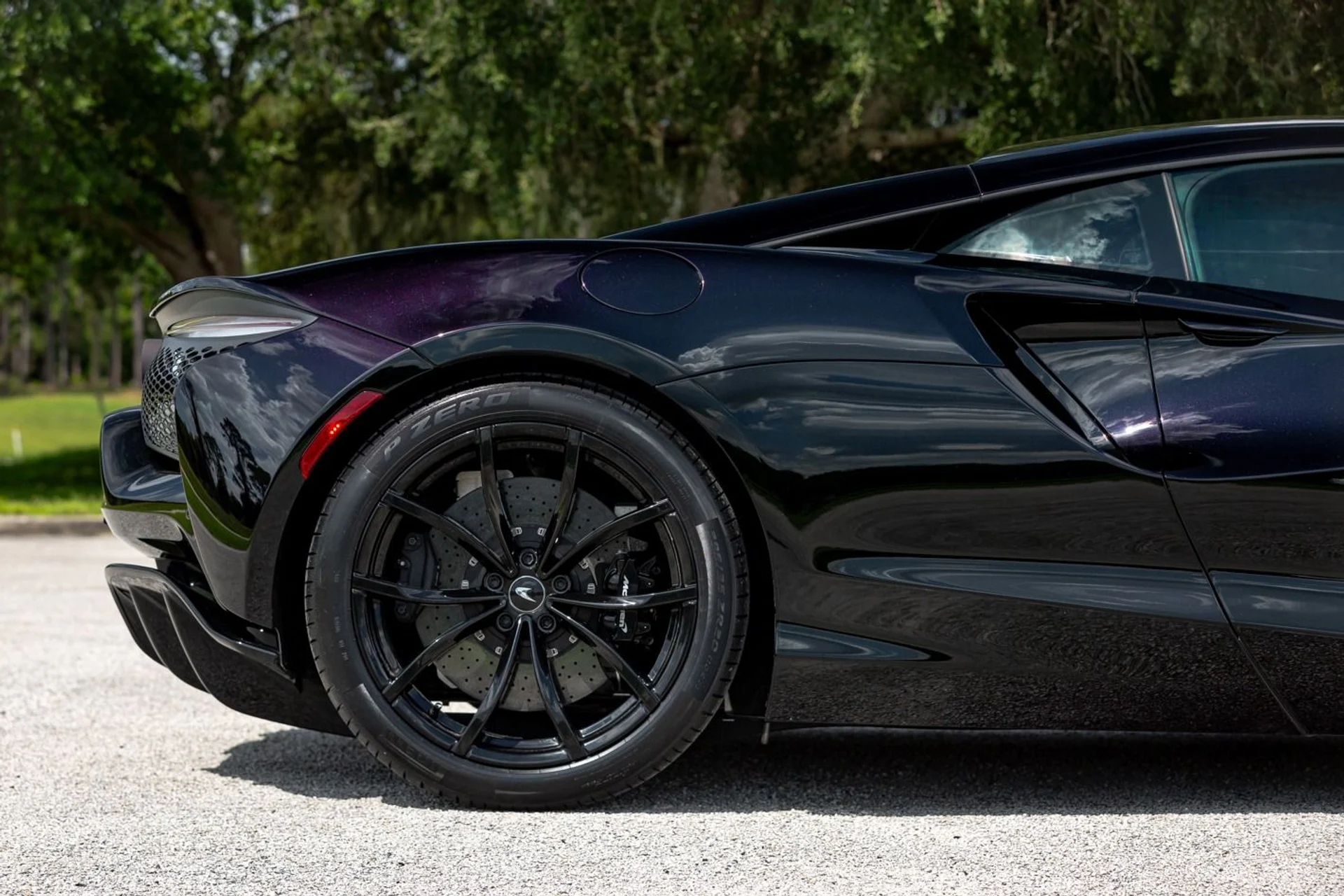 mph028_2743985527_440_p29_l_2b7667ad42