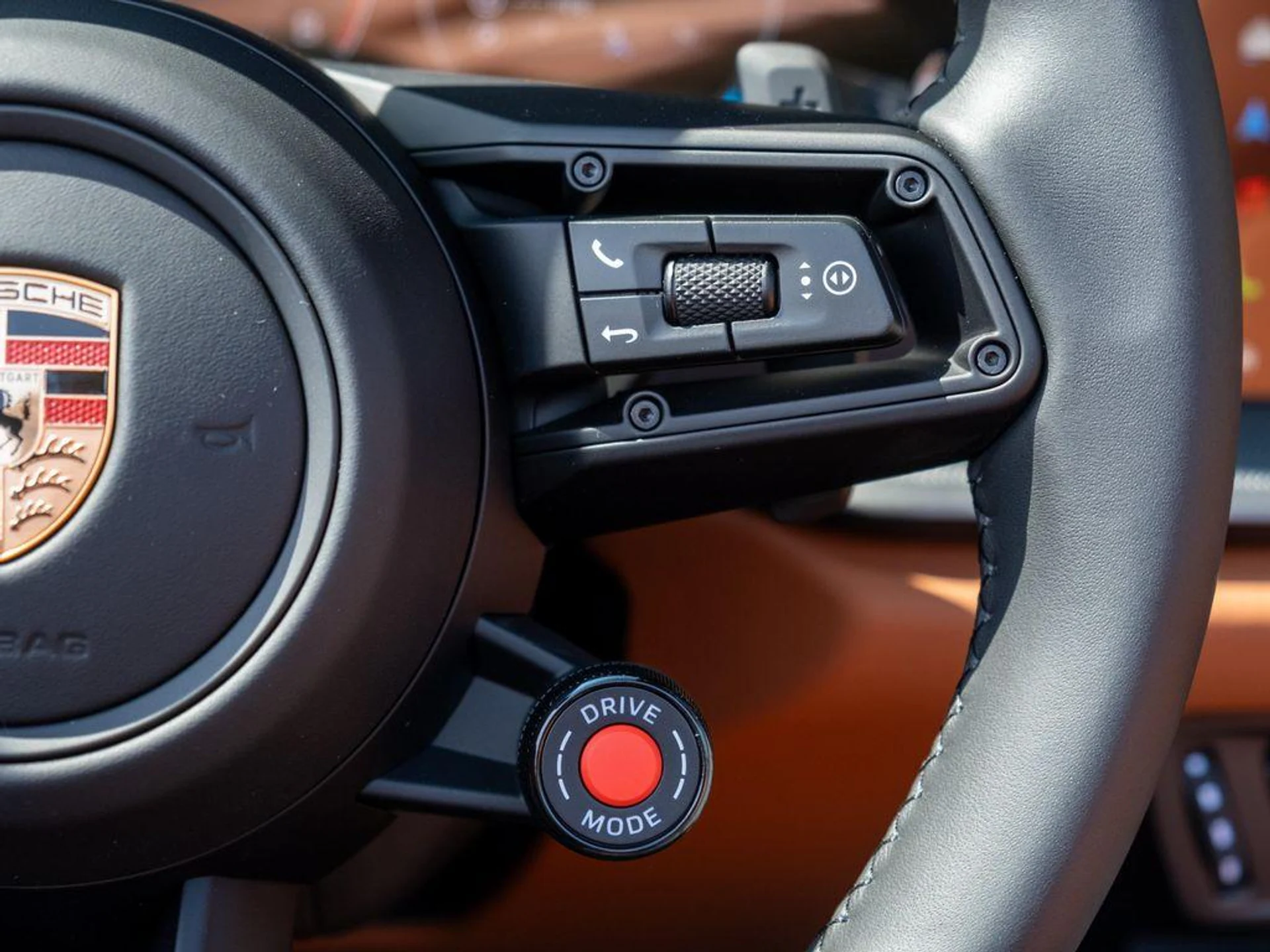 mph028_2749921549_hd_J5zg0a_S6_SUU_1_Aaqd_RQ_Y8_Np1s_8aacdef254