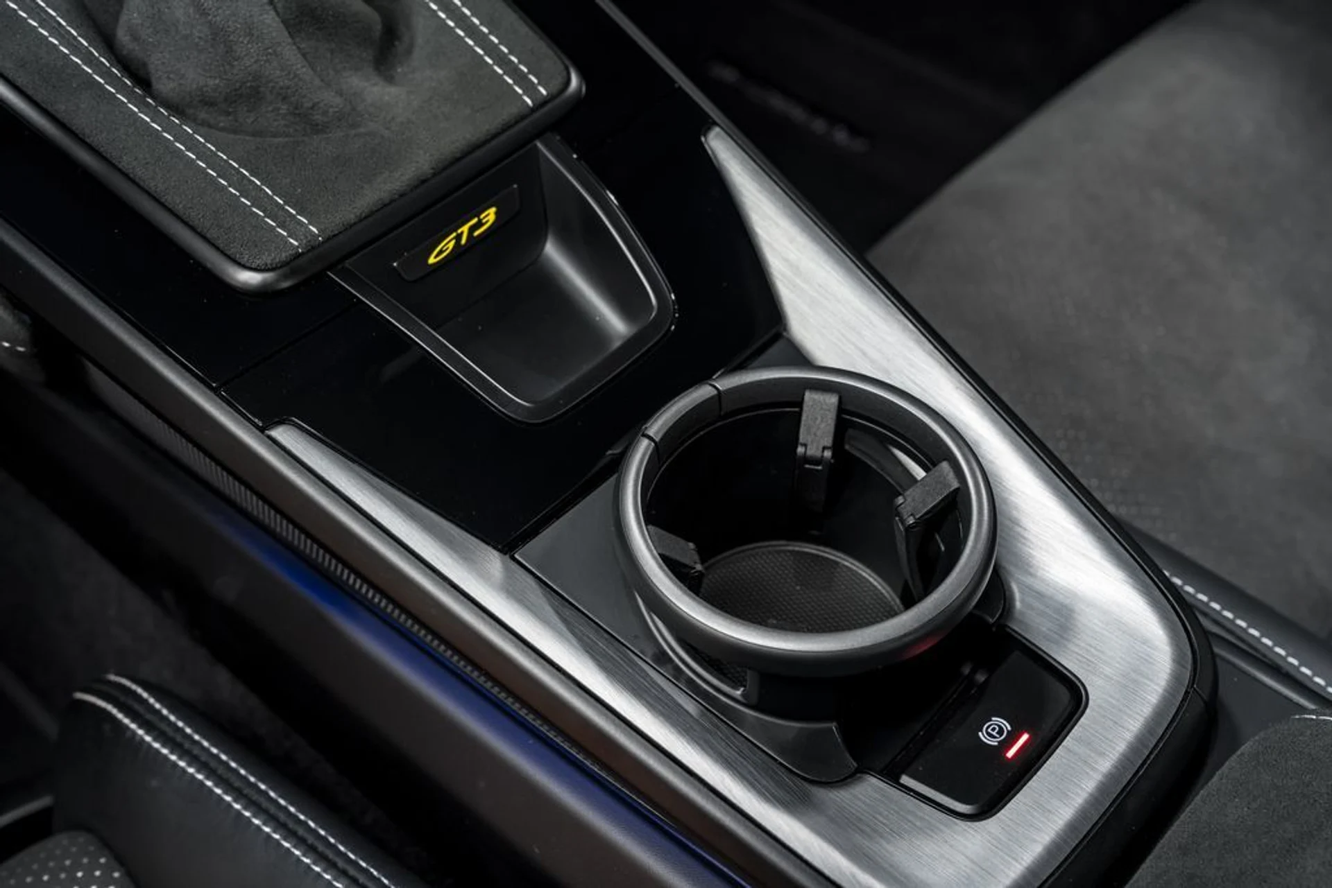 mph028_2756080039_1ccf530adc690f90f755c864a58d655ax_a7296f9810