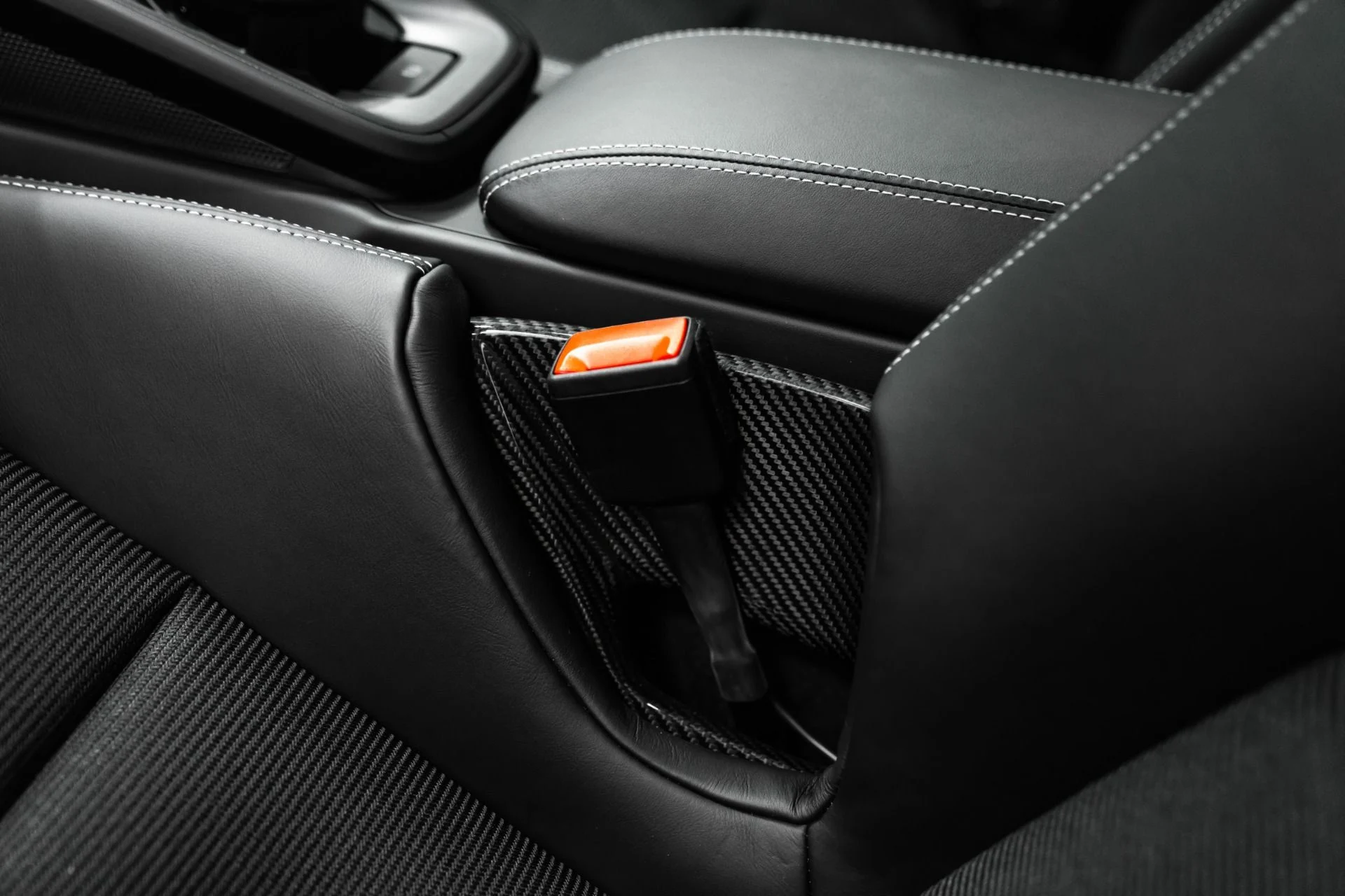 mph028_2756353768_Used_2024_Porsche_911_GT_3_Touring_1761943972_7d817b88df