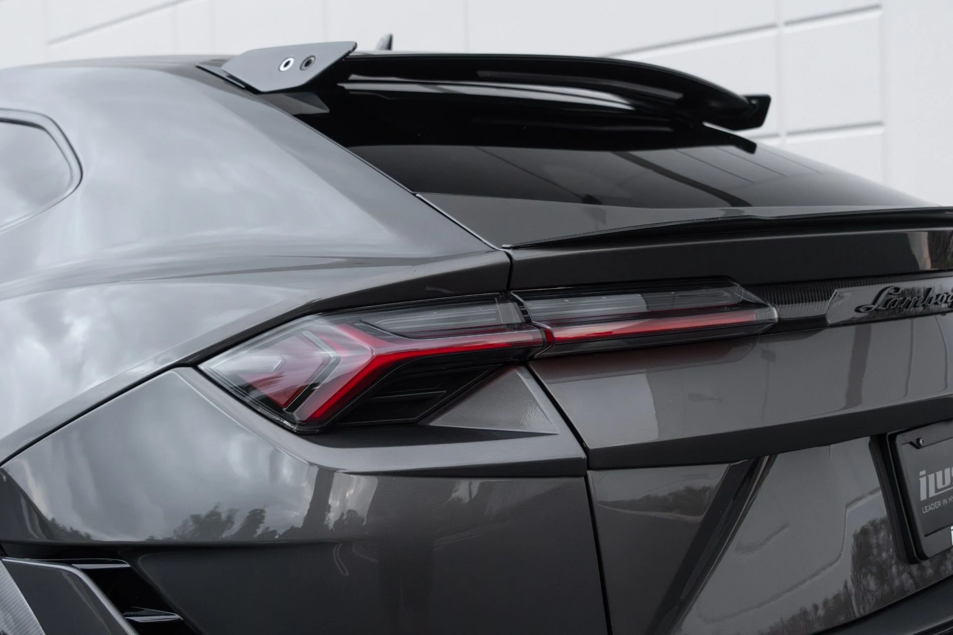 mph028_2760023259_Used_2023_Lamborghini_Urus_Performante_1764644913_7bc00ea5f4