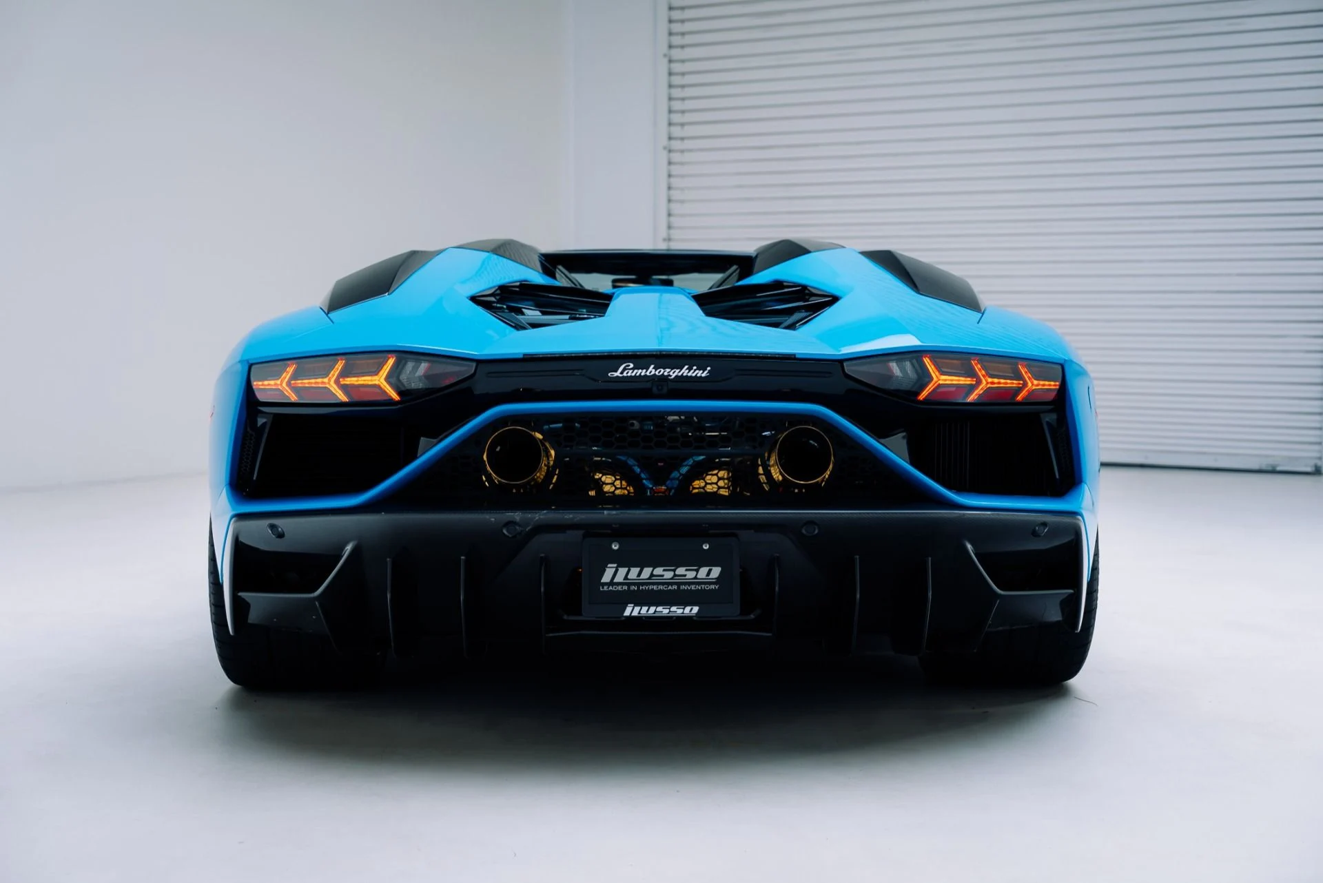 mph028_2766554571_Used_2022_Lamborghini_Aventador_LP_780_4_Ultimae_1767657027_2b6cead337